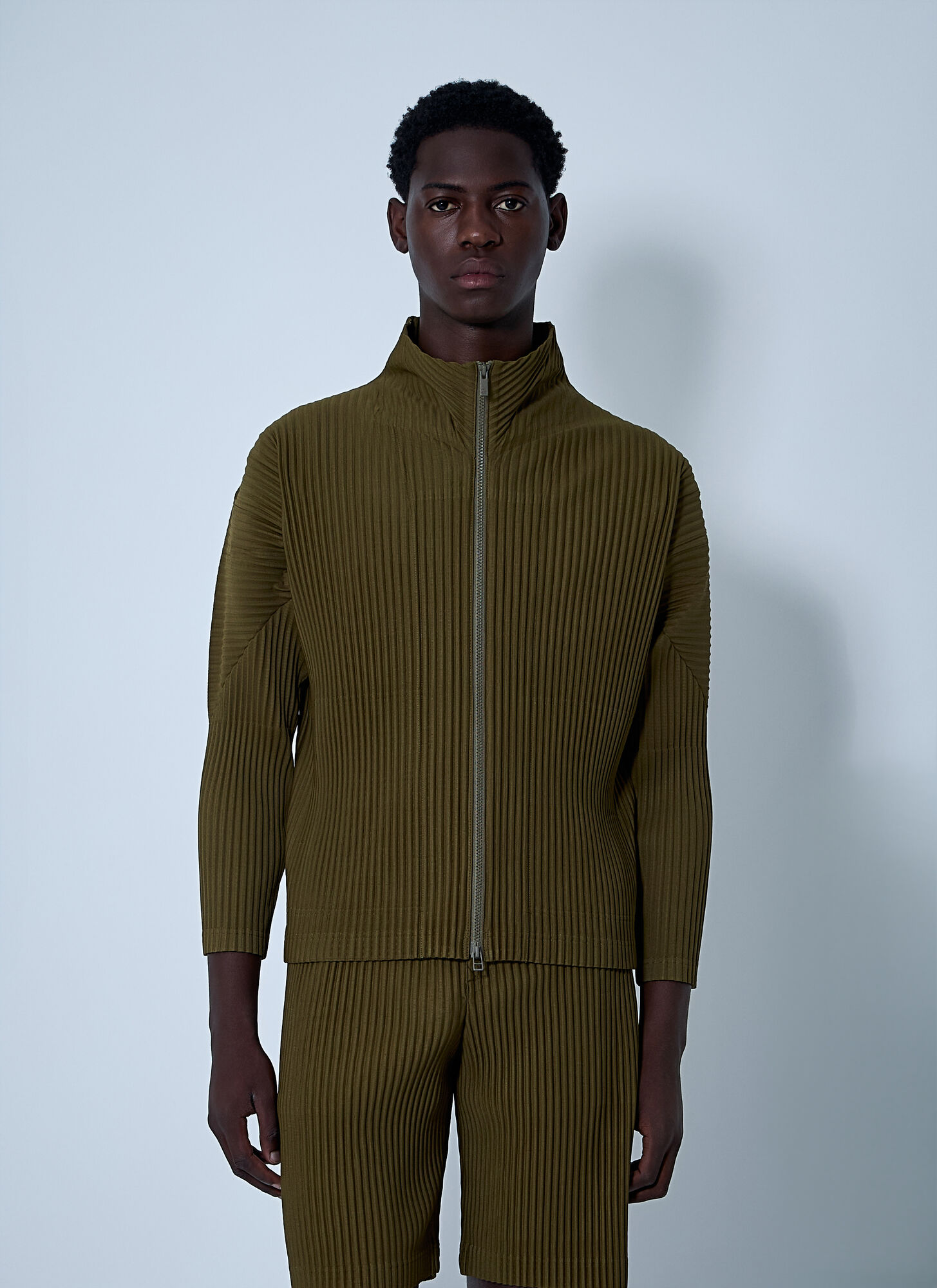 Issey Miyake Olive Green Zip-up Jacket With Ribbed Texture In Green