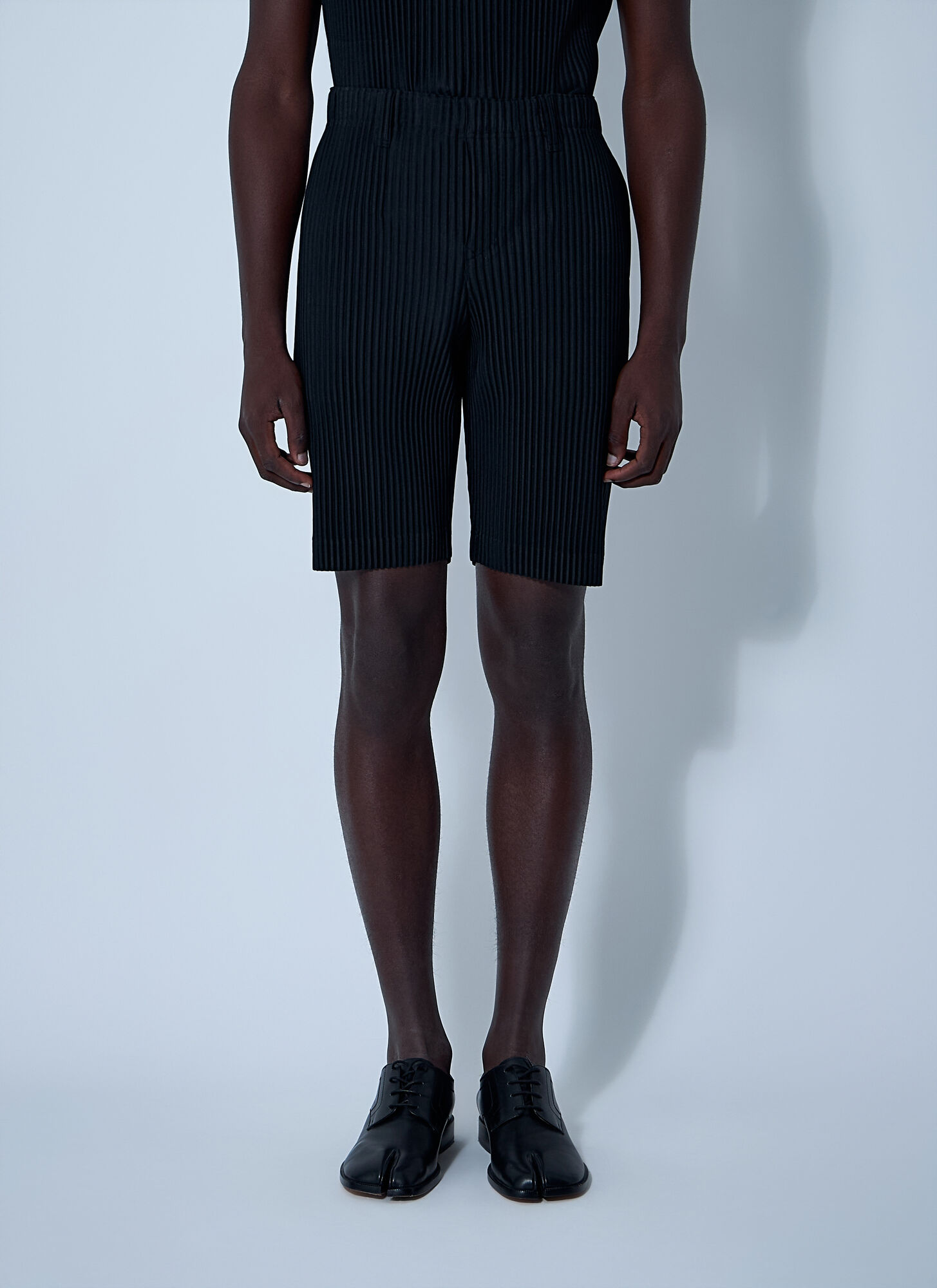 Homme Plissé Issey Miyake Men's Black Pleated Shorts - Man Shorts 2