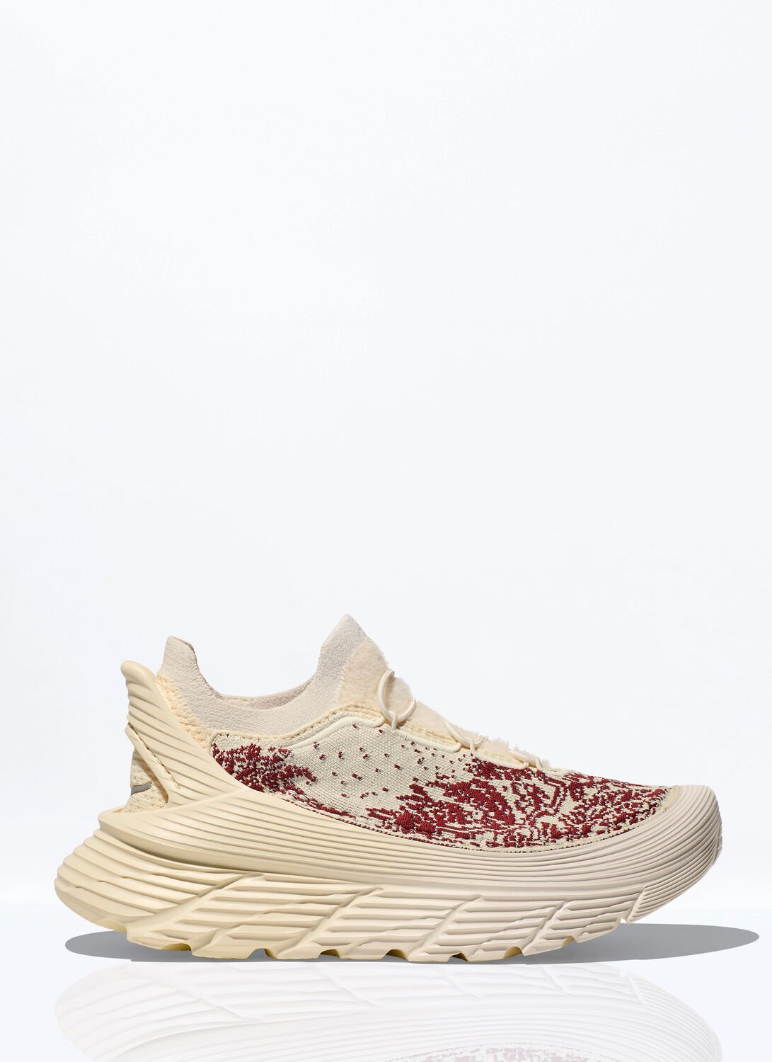Hoka Paria Farzaneh Restore Chukka Sneakers Cream In Beige