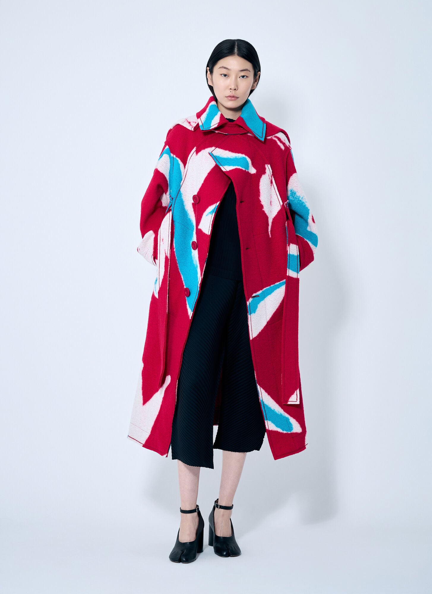  Issey Miyake Issey Miyake Vigor Long Coat - Frau Mäntel Red 1 