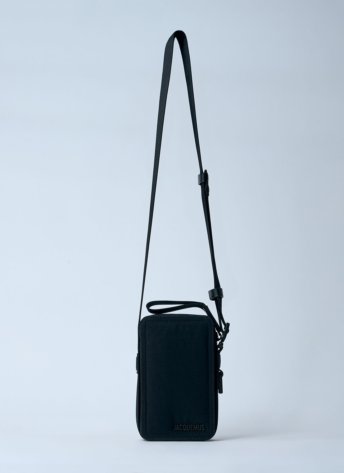 Jacquemus Le Cuerda Vertical Messenger Bag In Black