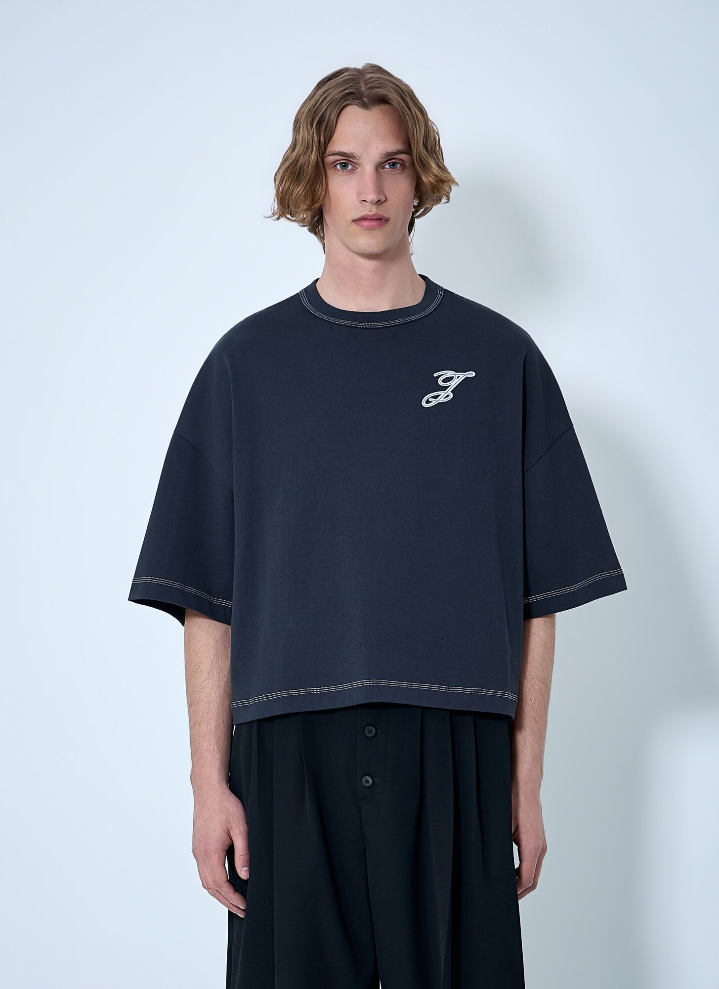 JACQUEMUS Jacquemus Oversized Logo T-shirt - Man T-shirts Navy M　Jacquemus オーバーサイズ ロゴ T シャツ - 男性 T シャツ ネイビー M