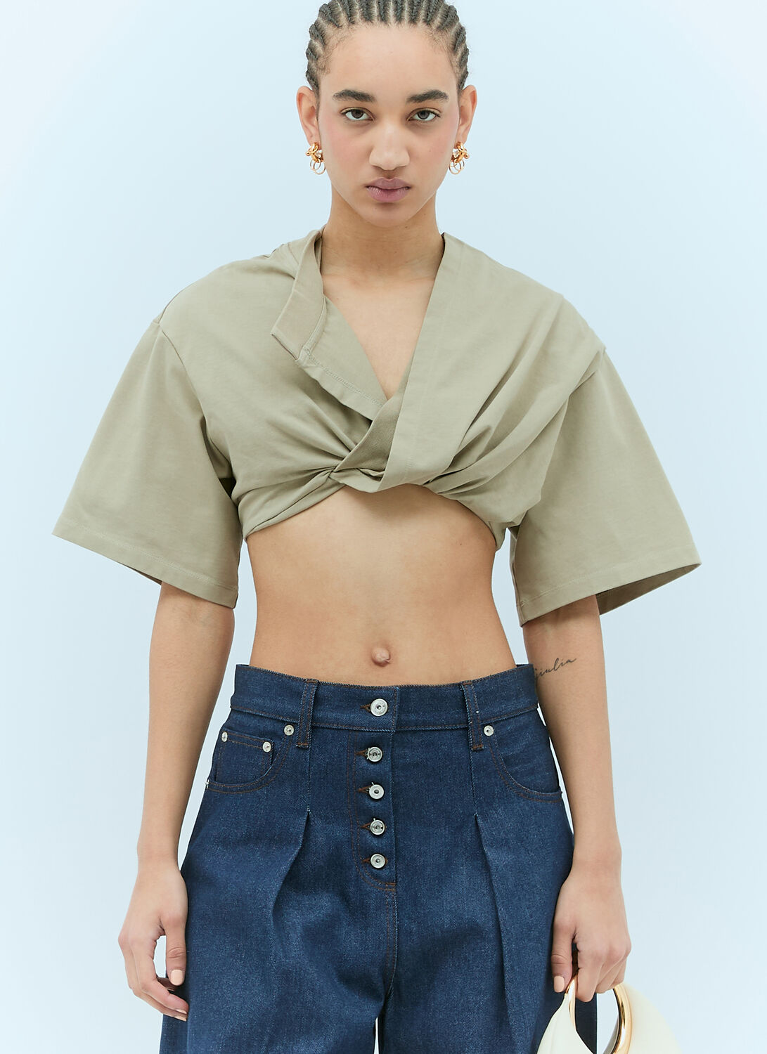 Jacquemus Le T-shirt Bahia Court Top In Khaki
