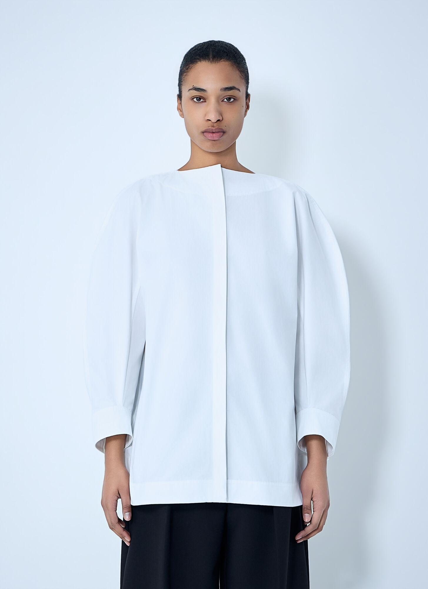 Jacquemus La Chemise Pittore Shirt - Woman Shirts White Fr - 36　Jacquemus La Chemise Pittore シャツ - 女性シャツ ホワイト Fr - 36 Jacquemus