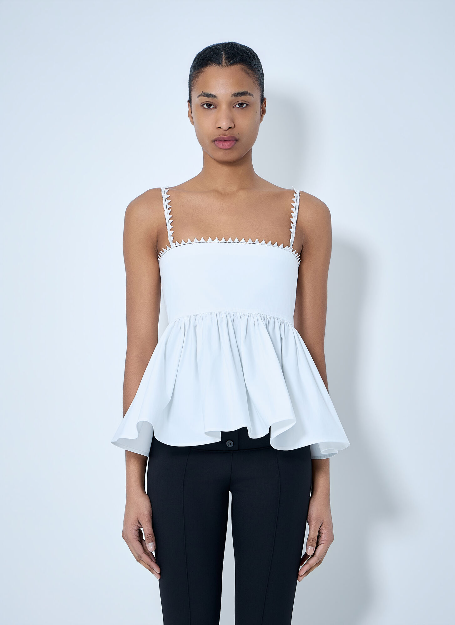 Jacquemus Peplum Top With Zigzag Trim - Woman Tops White Fr - 38　Jacquemus ジグザグ トリム付きペプラム トップ - 女性トップス ホワイト Fr - 38 Jacquemus