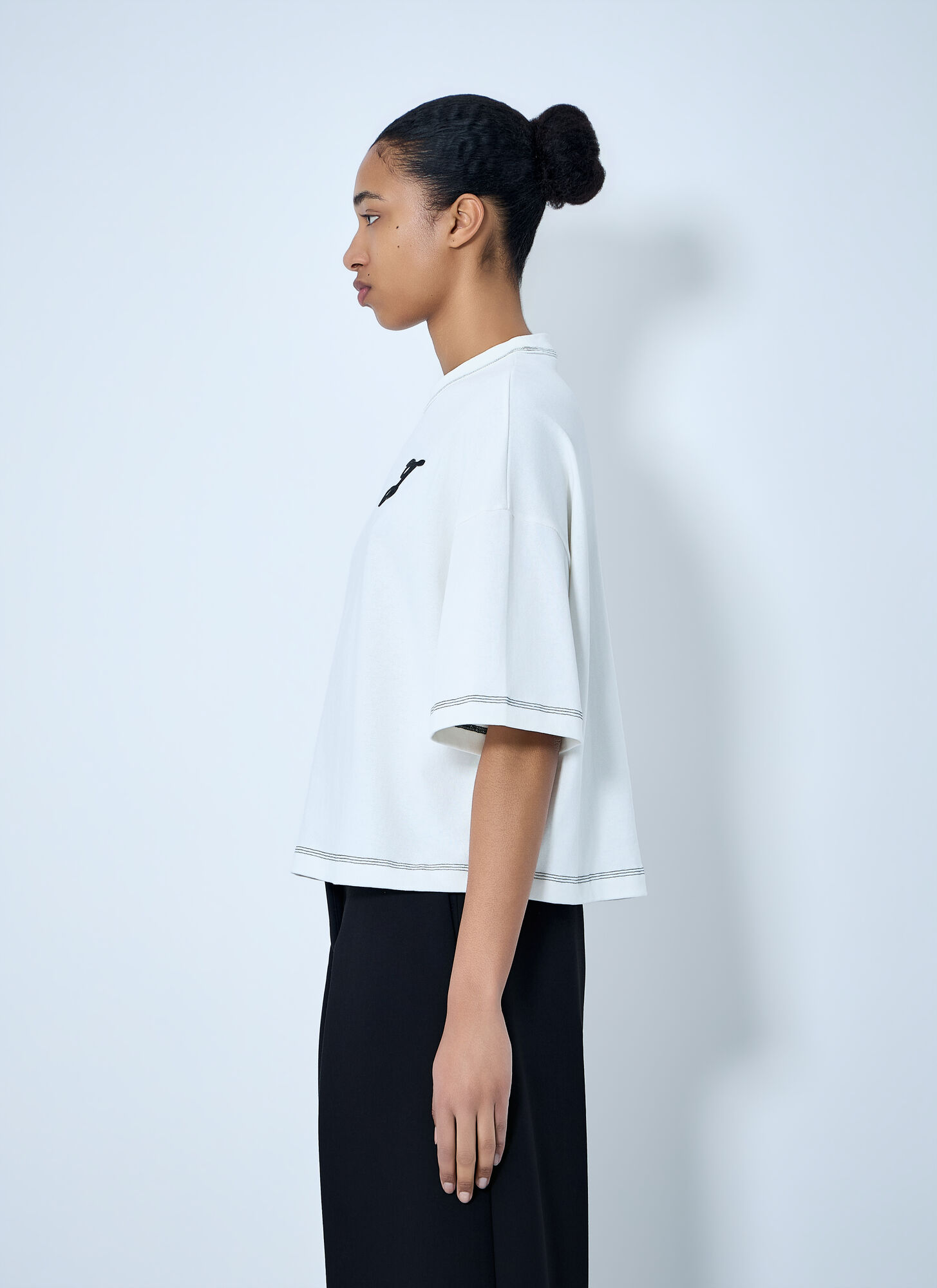  Jacquemus Jacquemus Logo Embroidered Boxy T-shirt - Frau T-shirts White Xs 