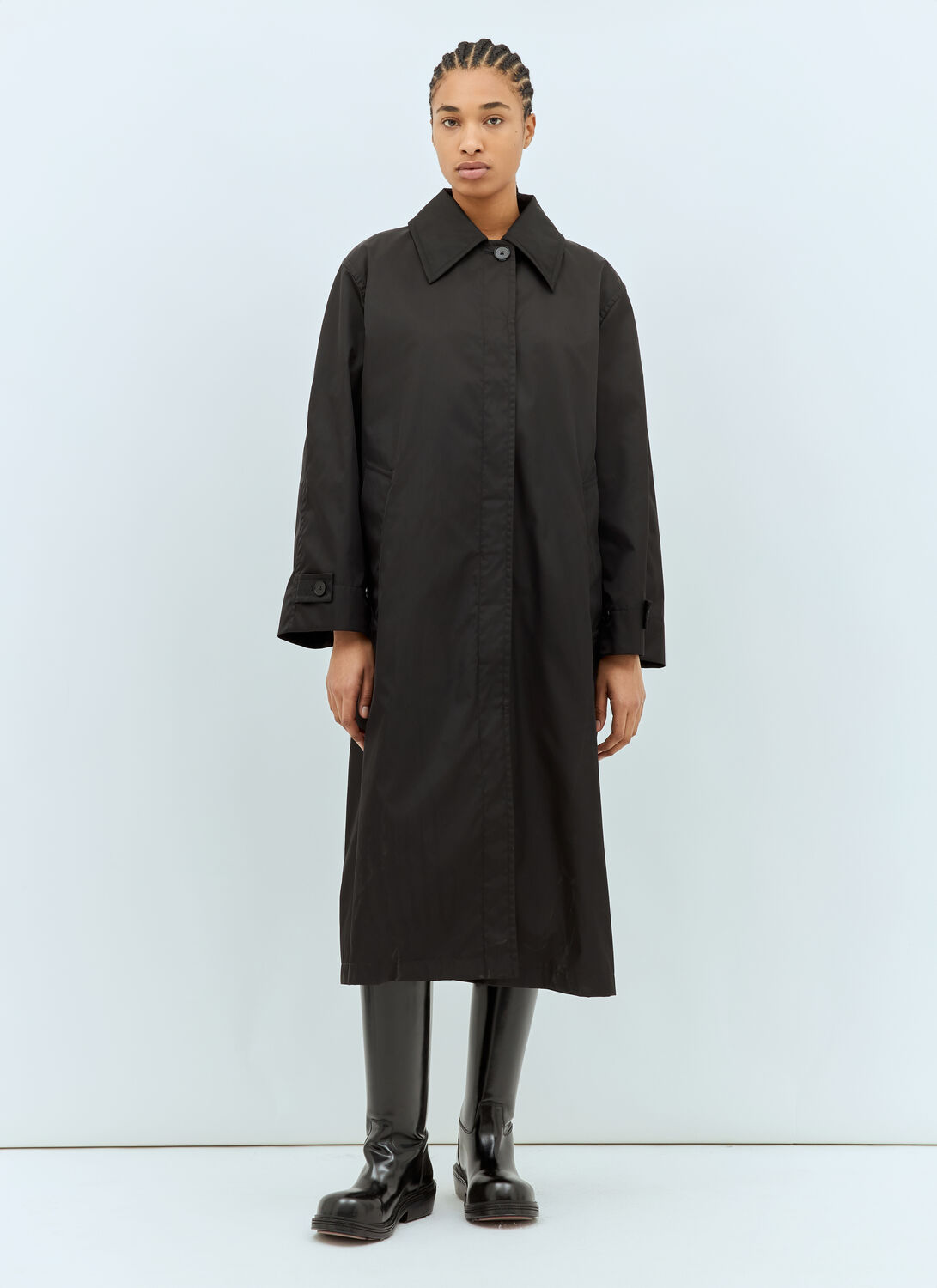Jil Sander Women Spread Collar Rain Coat In Black