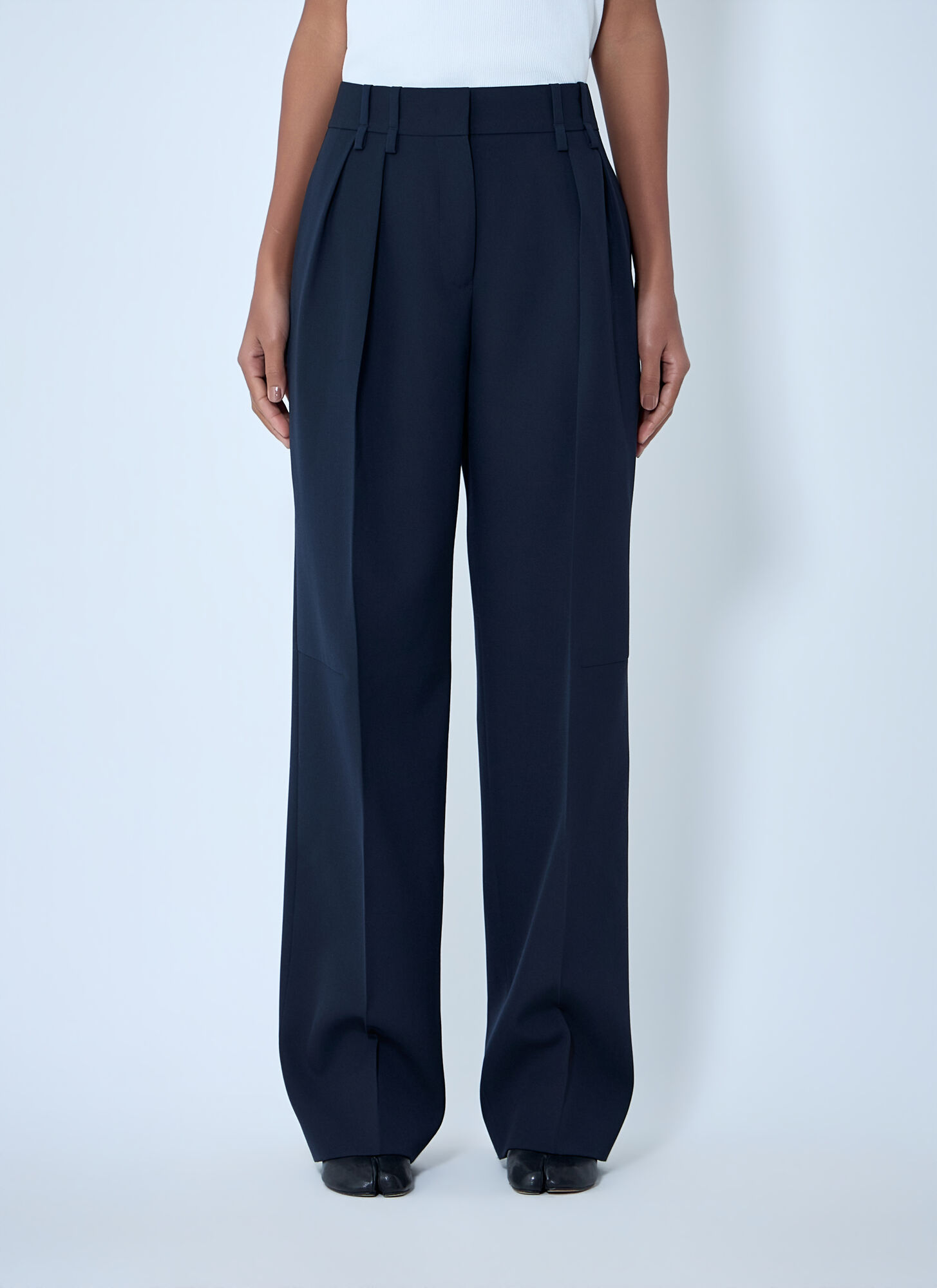 Jil Sander Women's Navy High-Waisted Pleated Pants - Woman Pants Fr - 34