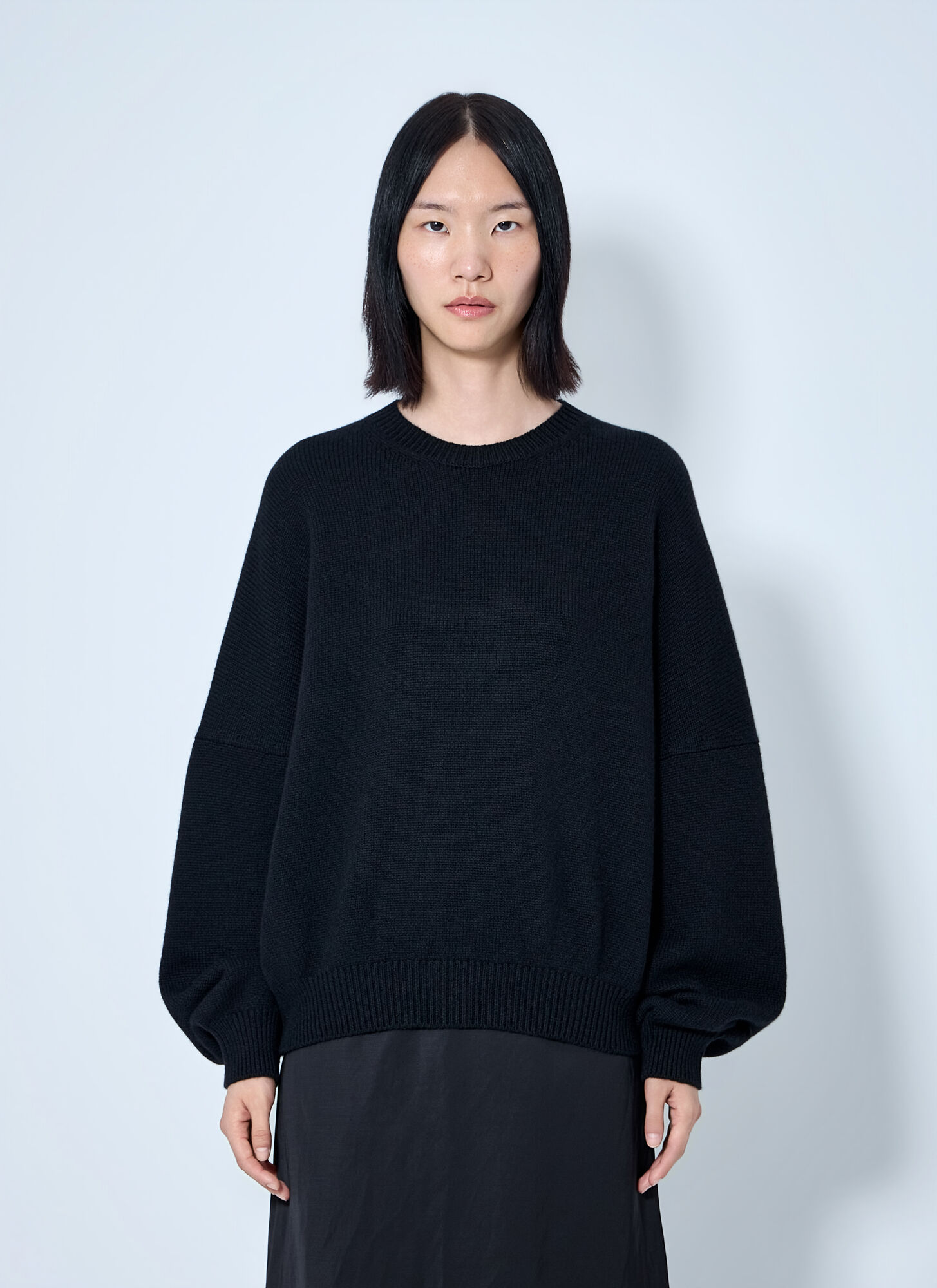 Khaite Women's Black Oversized Wool-Blend Sweater - Woman Knitwear S
