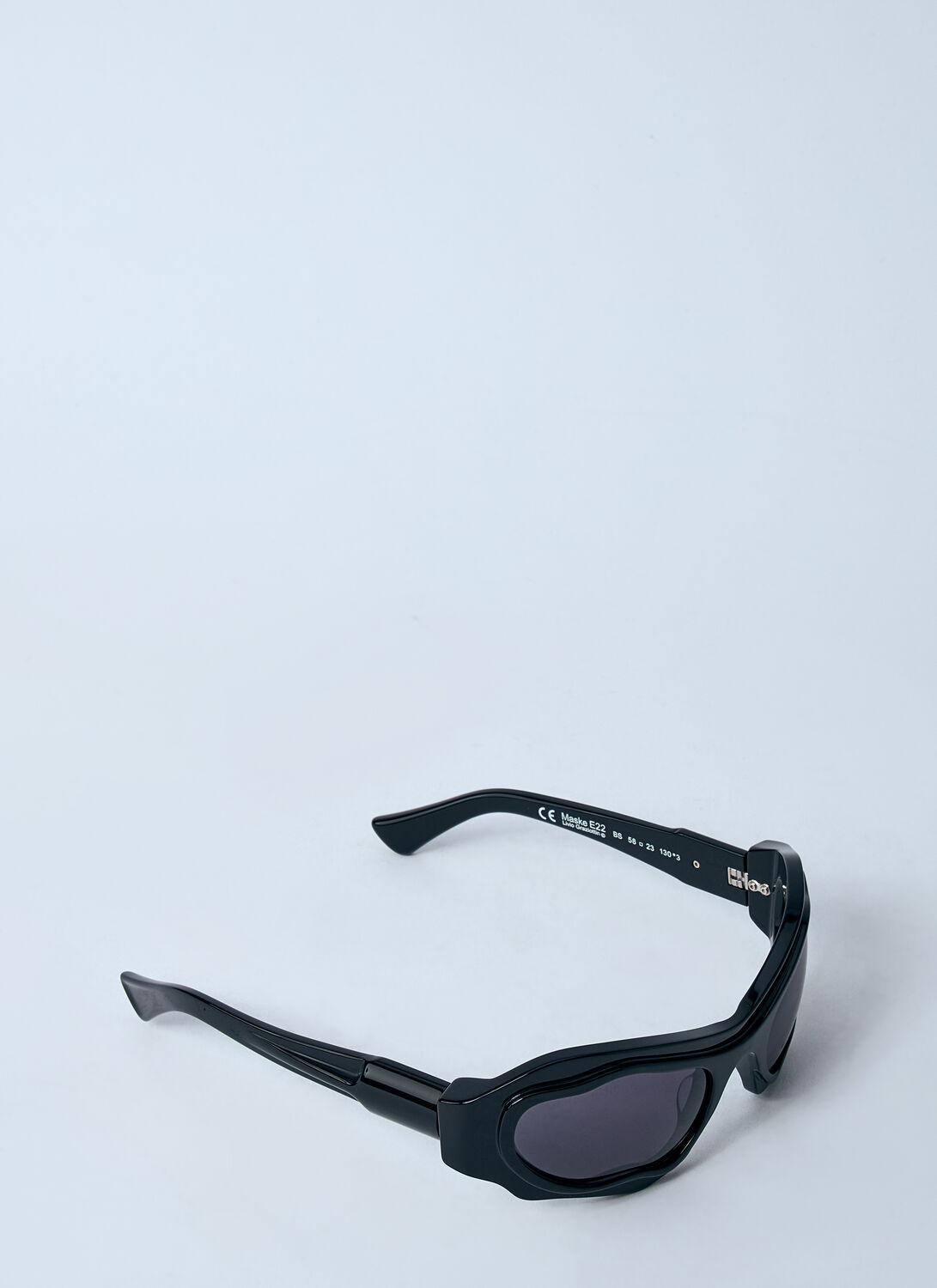 Kuboraum E22 58-23 Sunglasses
