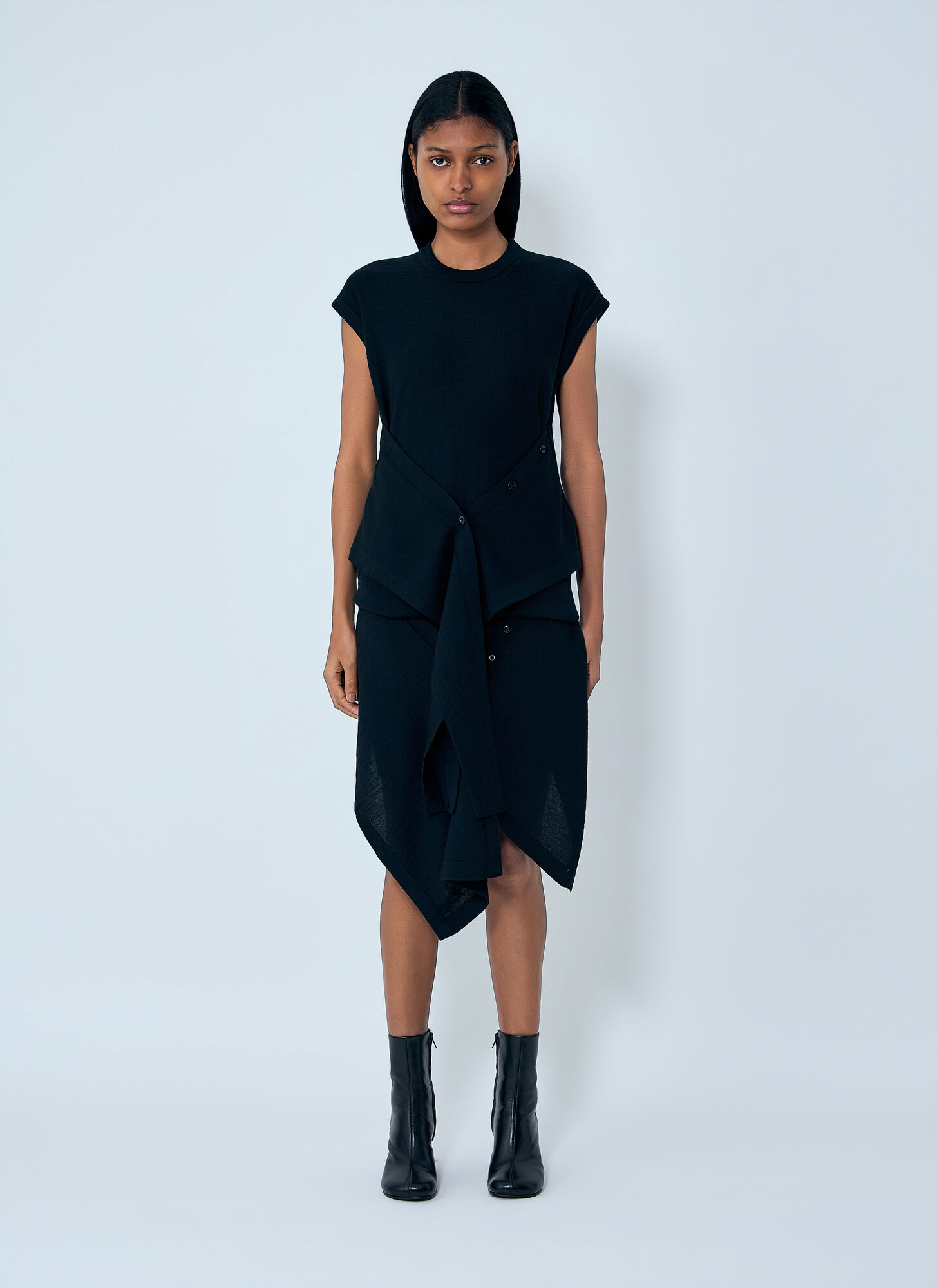 Lemaire Donna Nero Sleeveless Buttoned Top - Woman Tops M