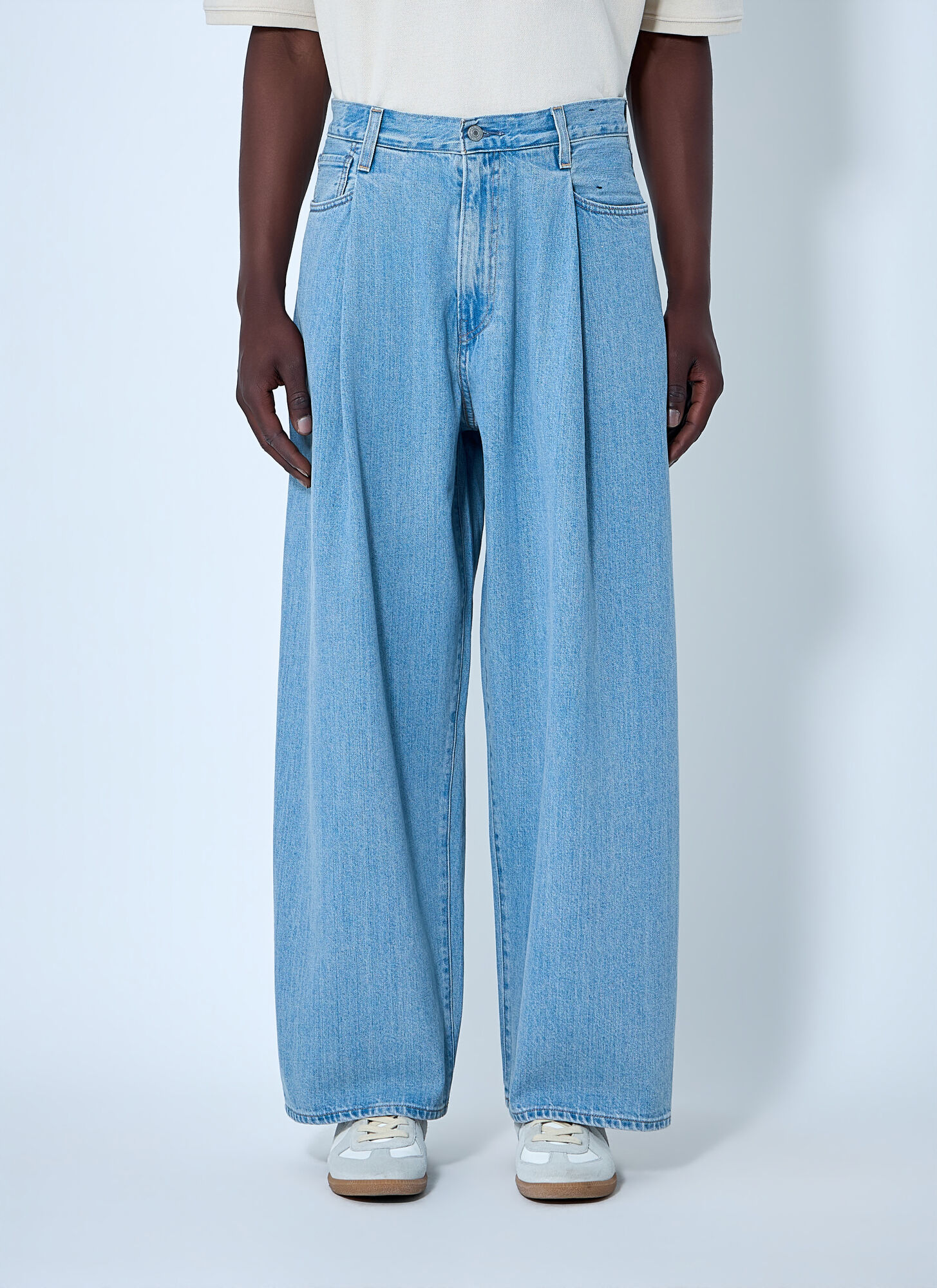 Levi's Men's Blue Wide-Leg Denim Trousers - Man Jeans 32