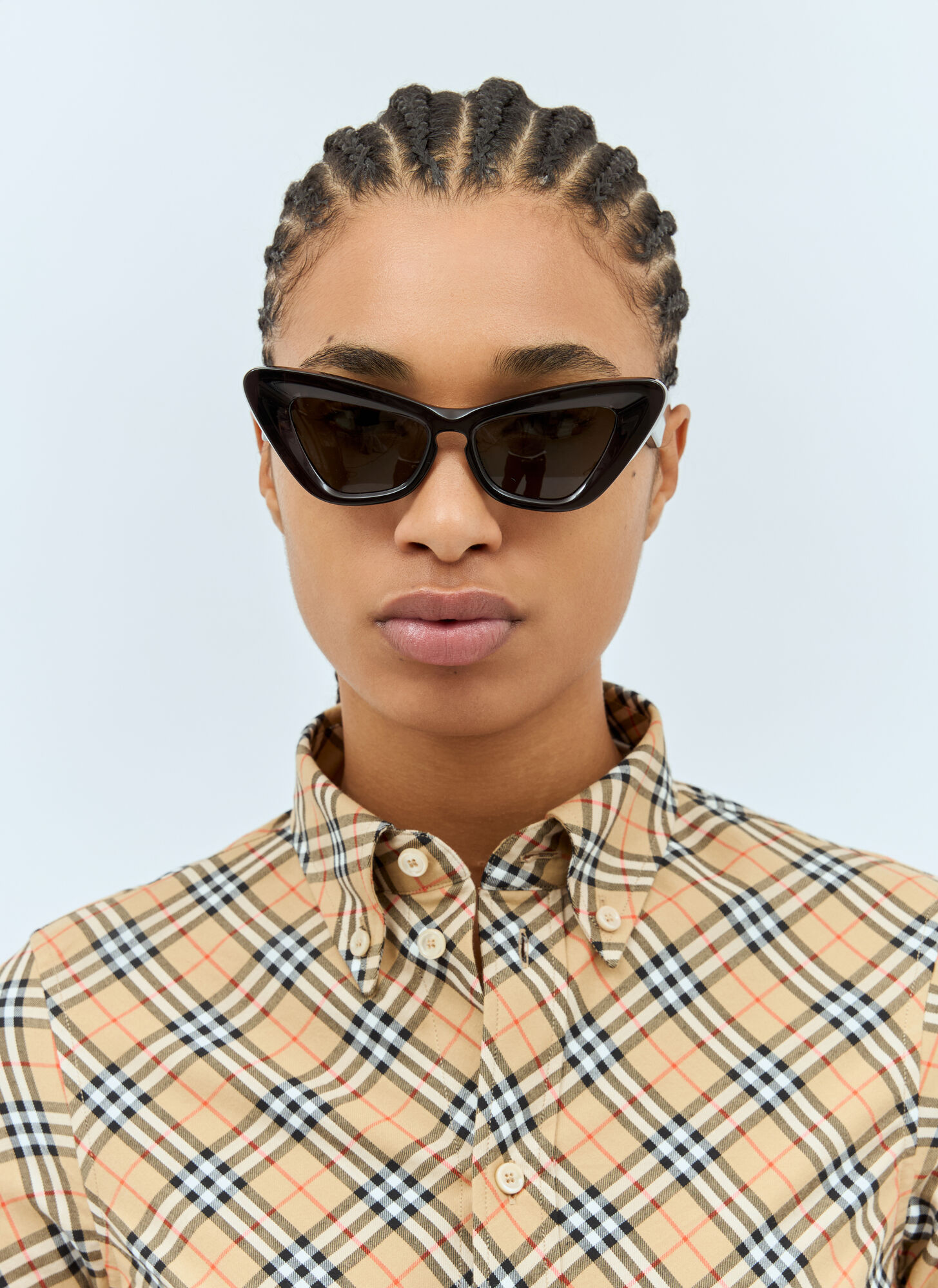 Burberry Burberry Cat Eye Sunglasses - Woman Sunglasses Black One Size　バーバリー キャットアイ サングラス - 女性サングラス ブラック フリーサイズ