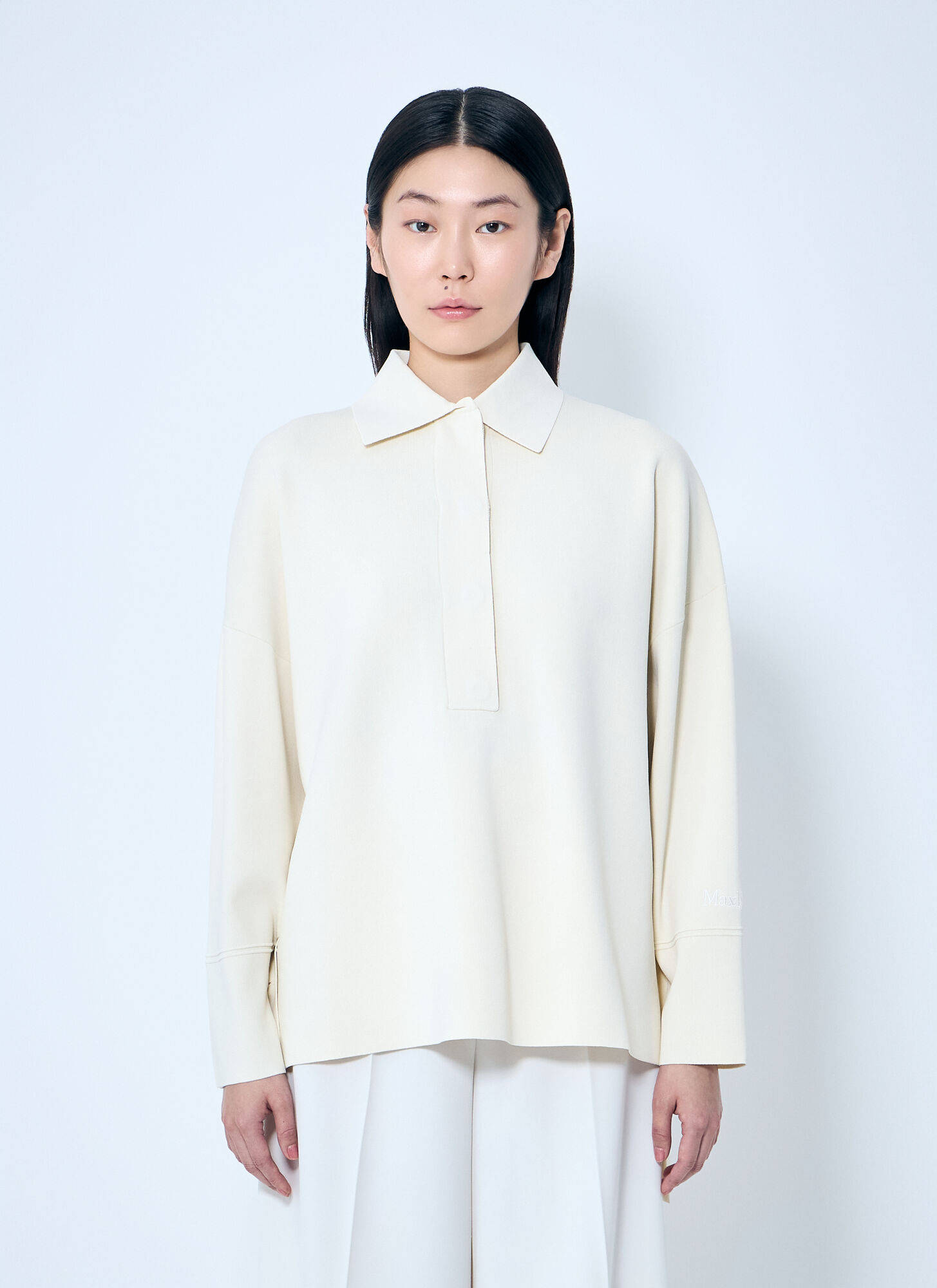 Max Mara Women Viscose Yarn Sweater In Cream