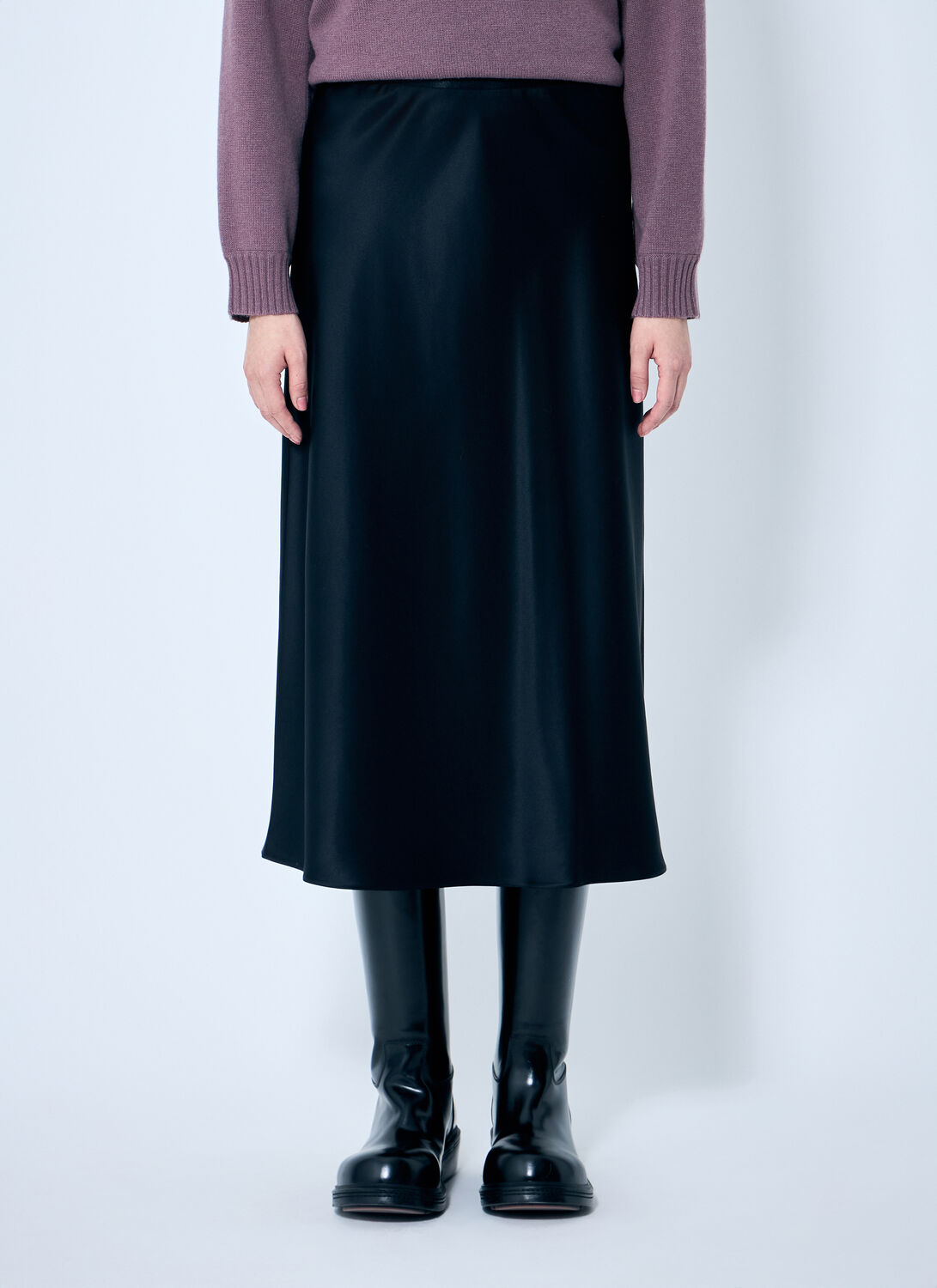 Max Mara Women Silk Midi Skirt In Black