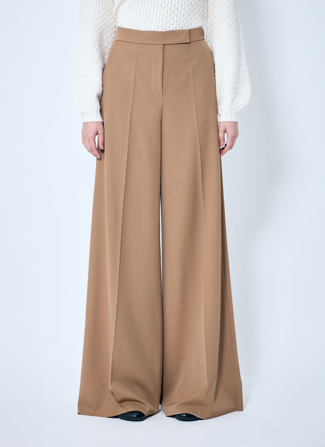 Max Mara Women Gabardine Wool Pants In Camel