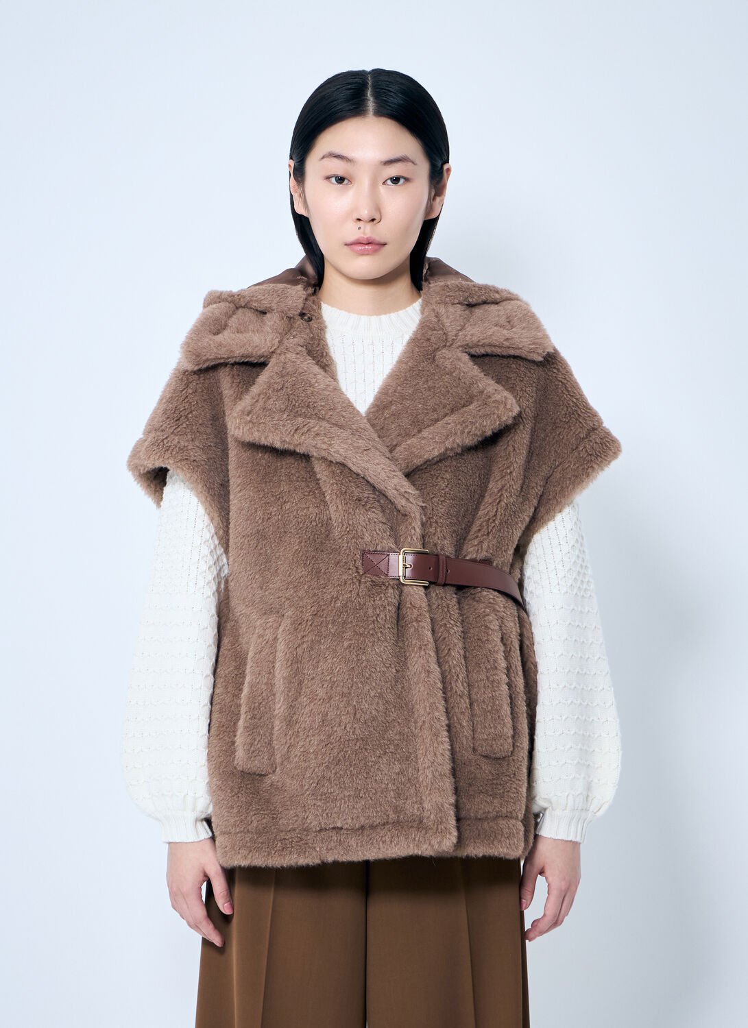 Max Mara Women Teddy Fabric Gilet Cape In Light Brown