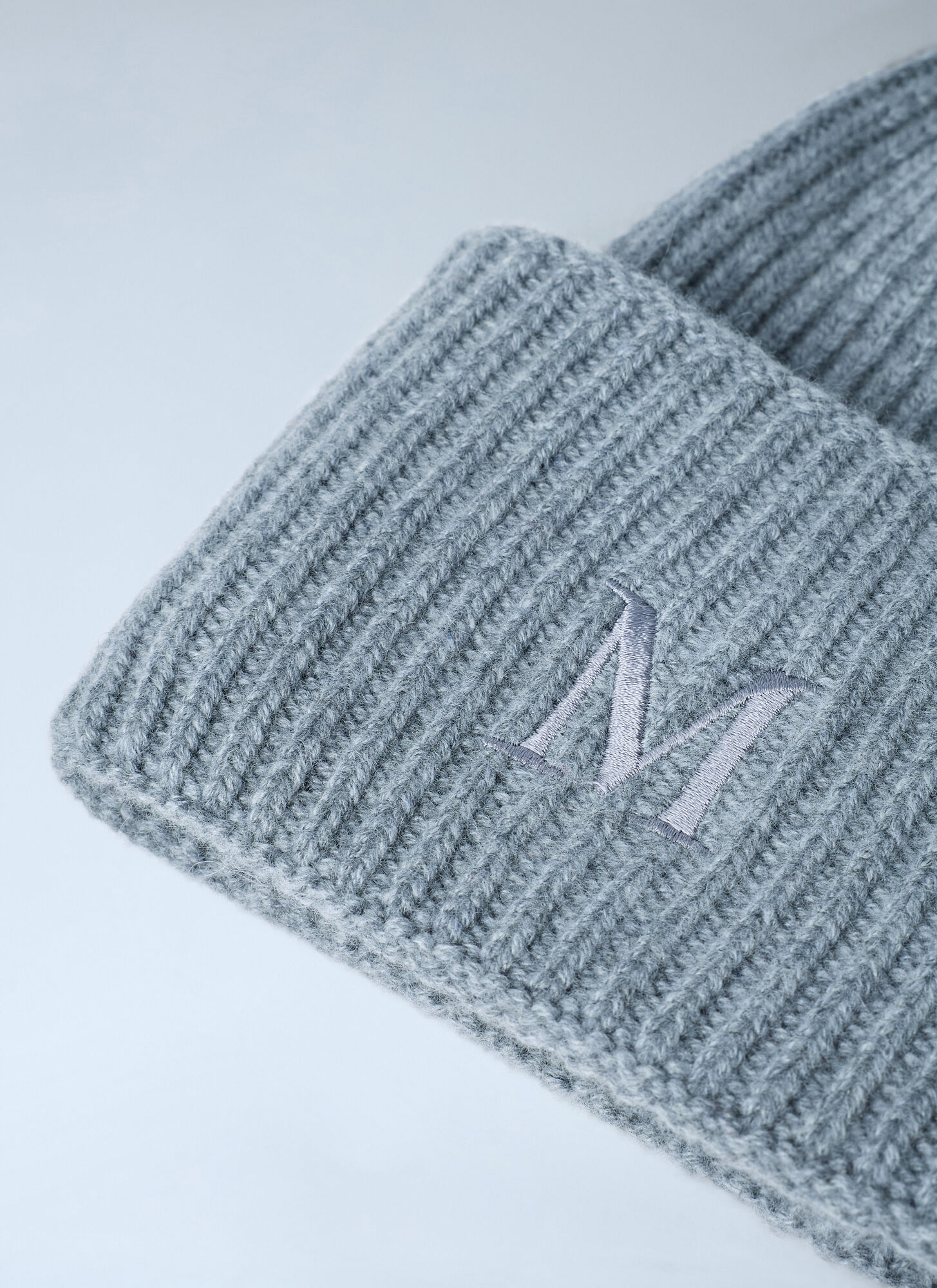  Max Mara Max Mara Logo Motif Beanie Hat - Frau Hats Light Grey One Size 