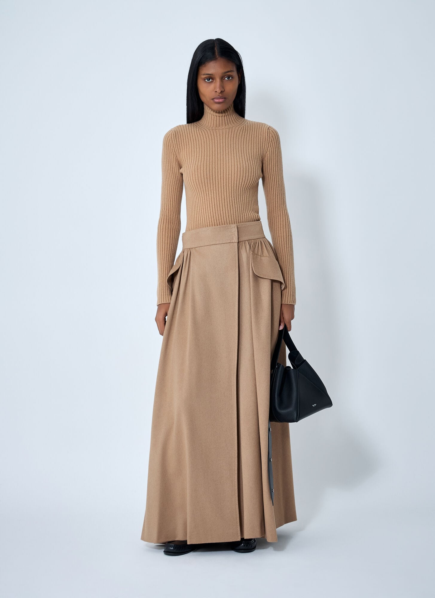 Max Mara Max Mara Turtleneck Sweater - Frau Strick Camel M 