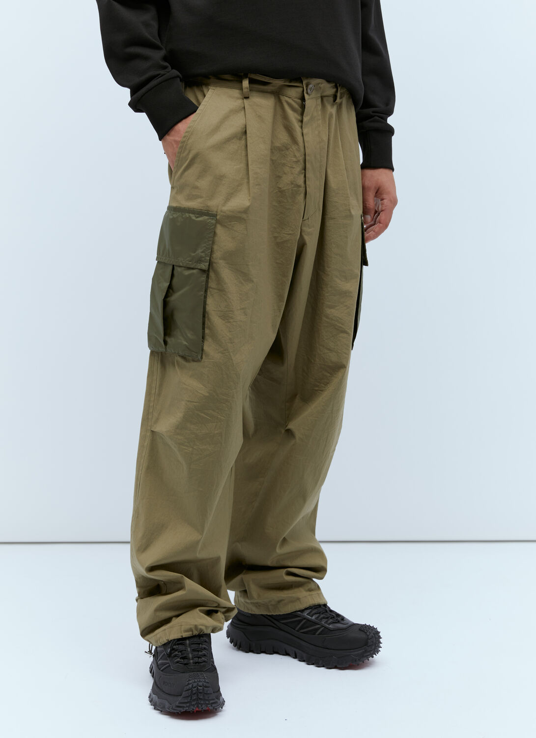 Shop Moncler Contrast Pockets Cargo Pants In Green