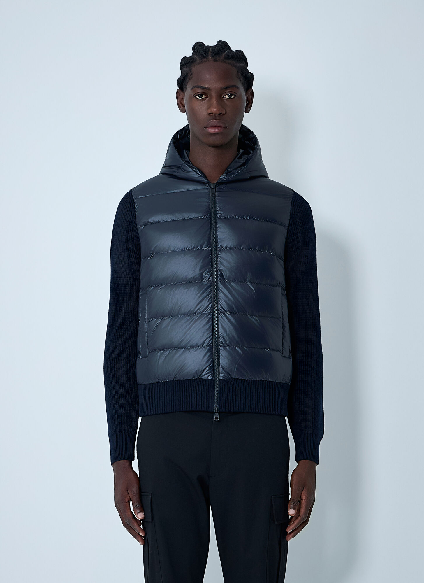 Moncler Men's Navy Quilted Cardigan - Man Jackets M