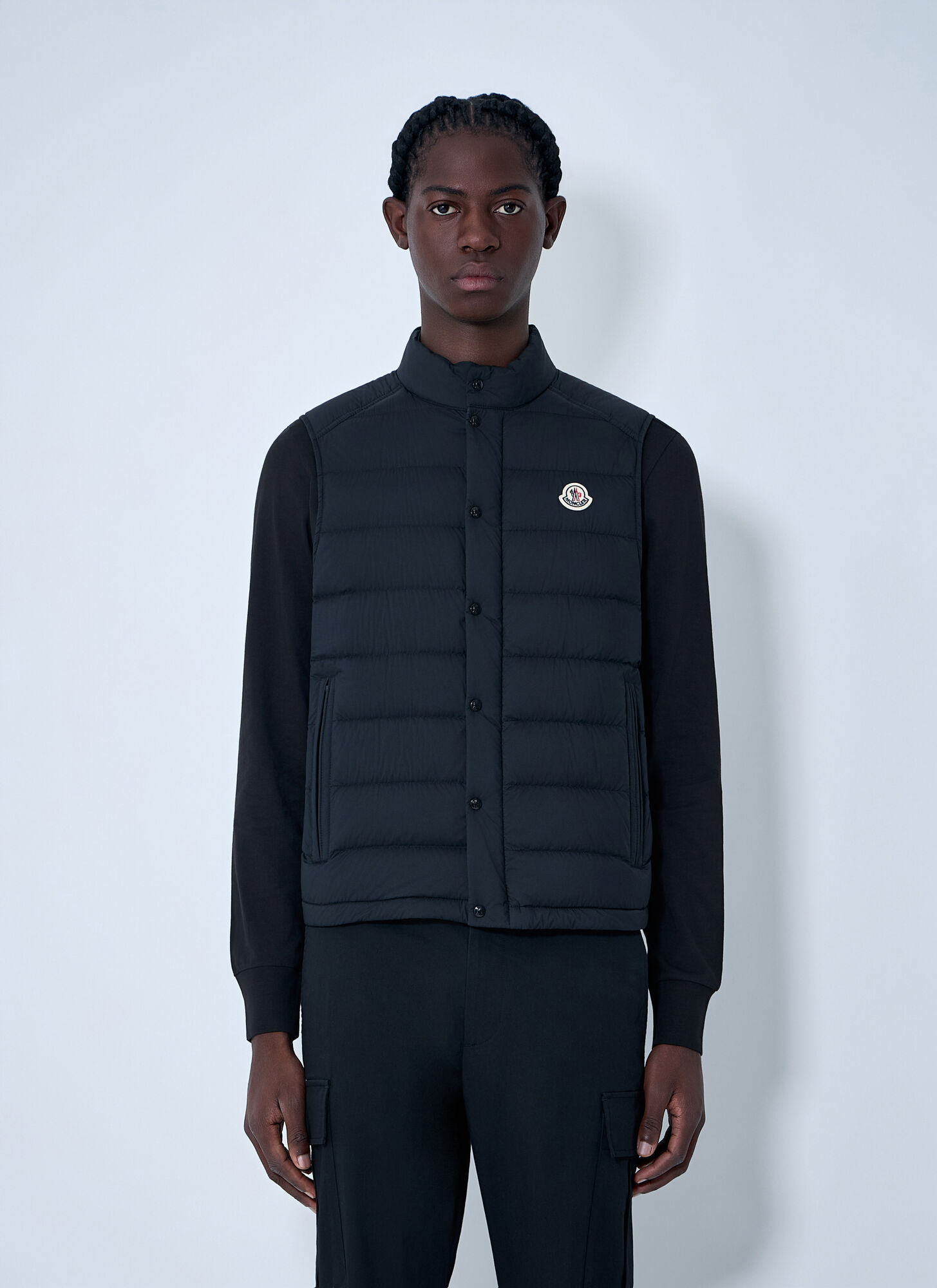 Moncler Barthe Down Gilet for Men in Black, Size: 38 - Image 2
