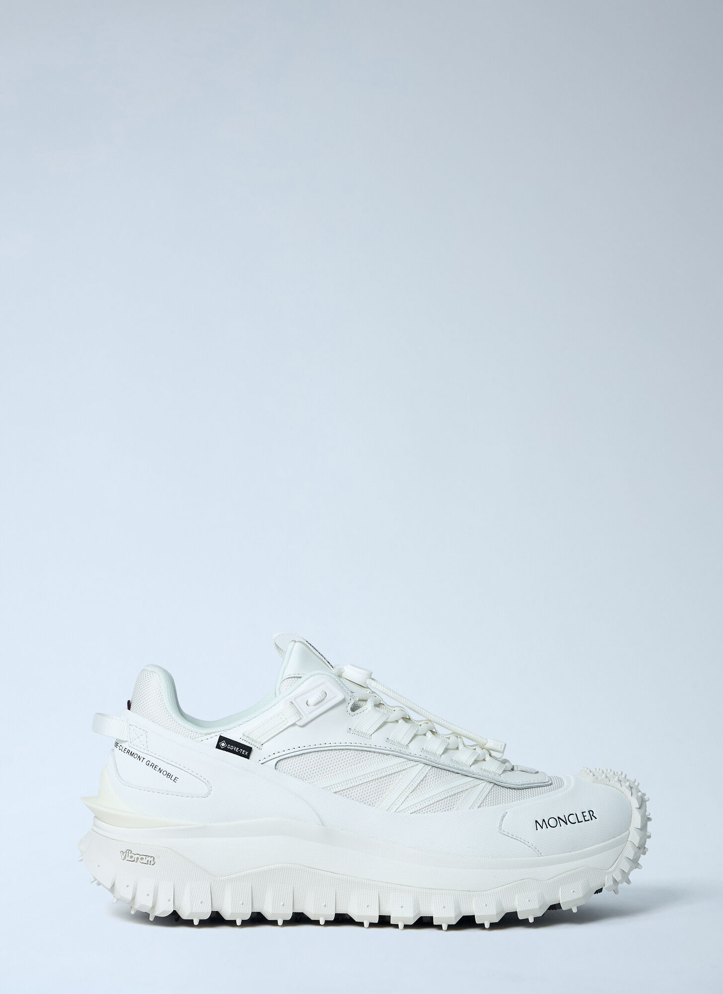 Moncler Men's White Trailgrip Gtx Sneakers - Man Sneakers Eu - 43