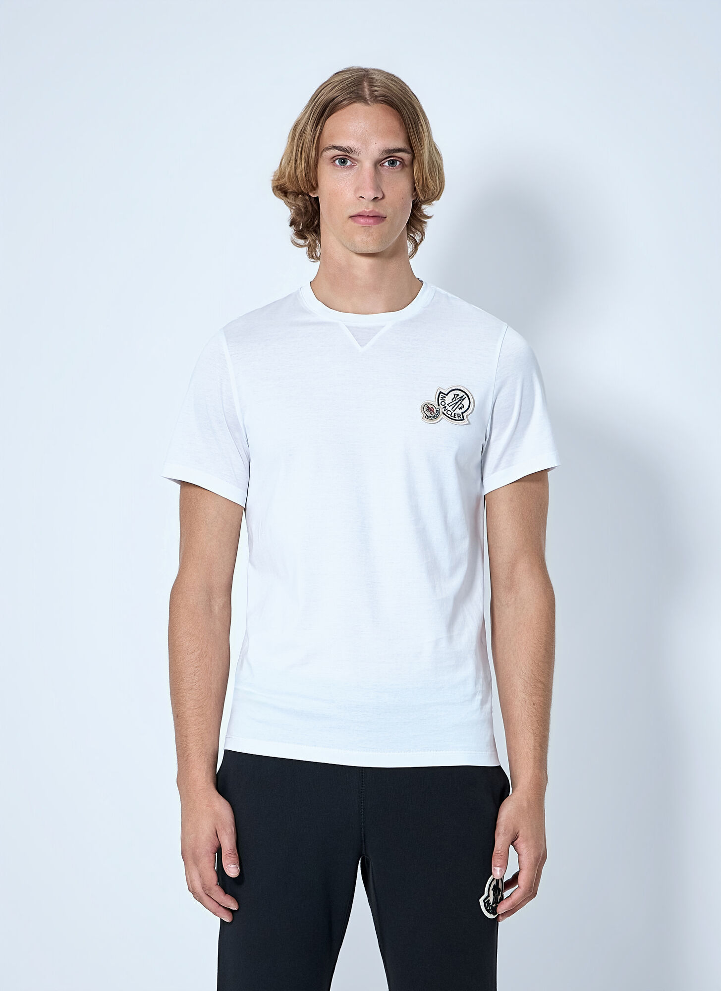 Moncler Men's White Logo Patch T-Shirt - Man T-Shirts Xl
