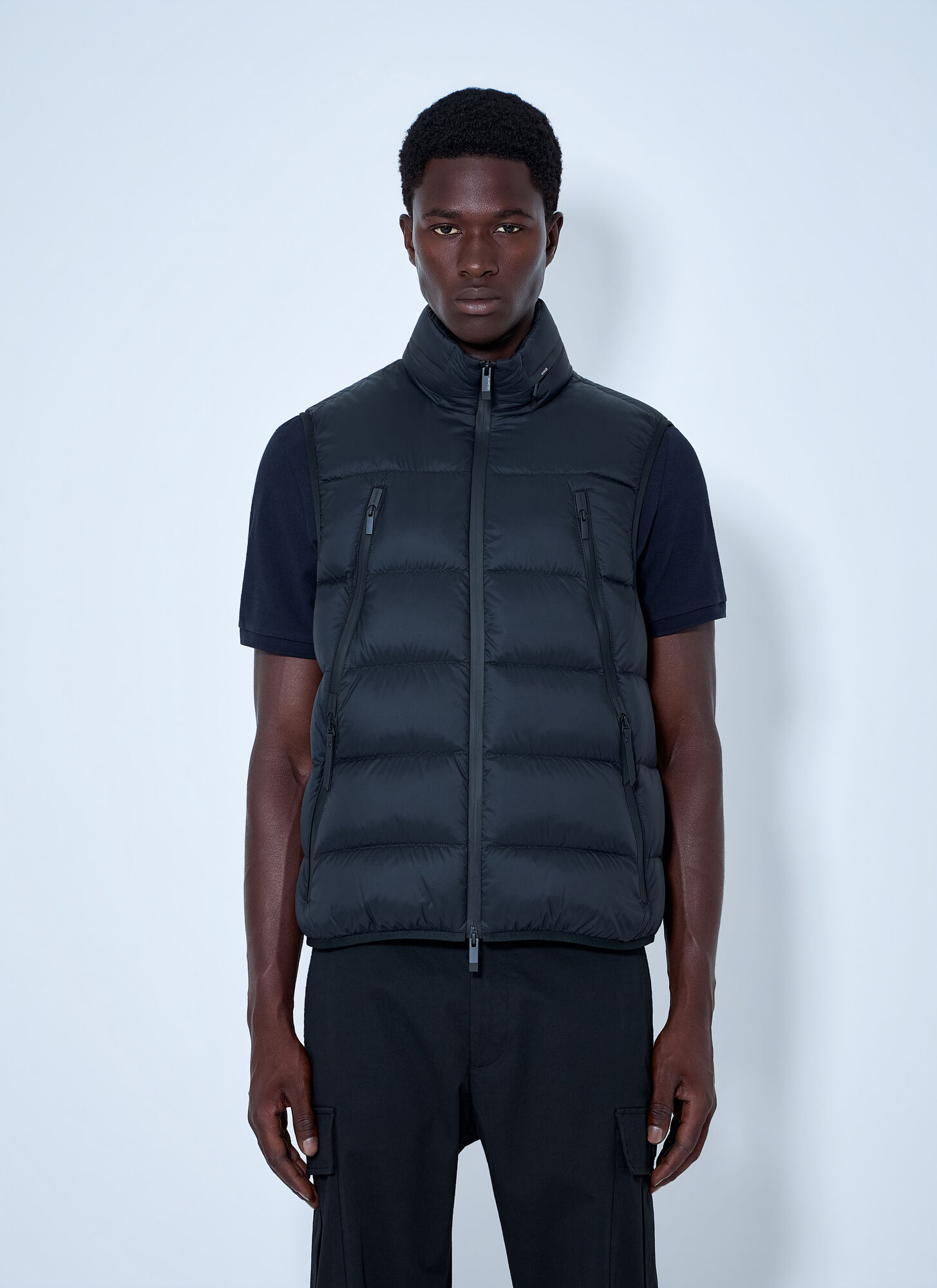 Moncler Men's Black Reticone Down Gilet - Man Jackets 4
