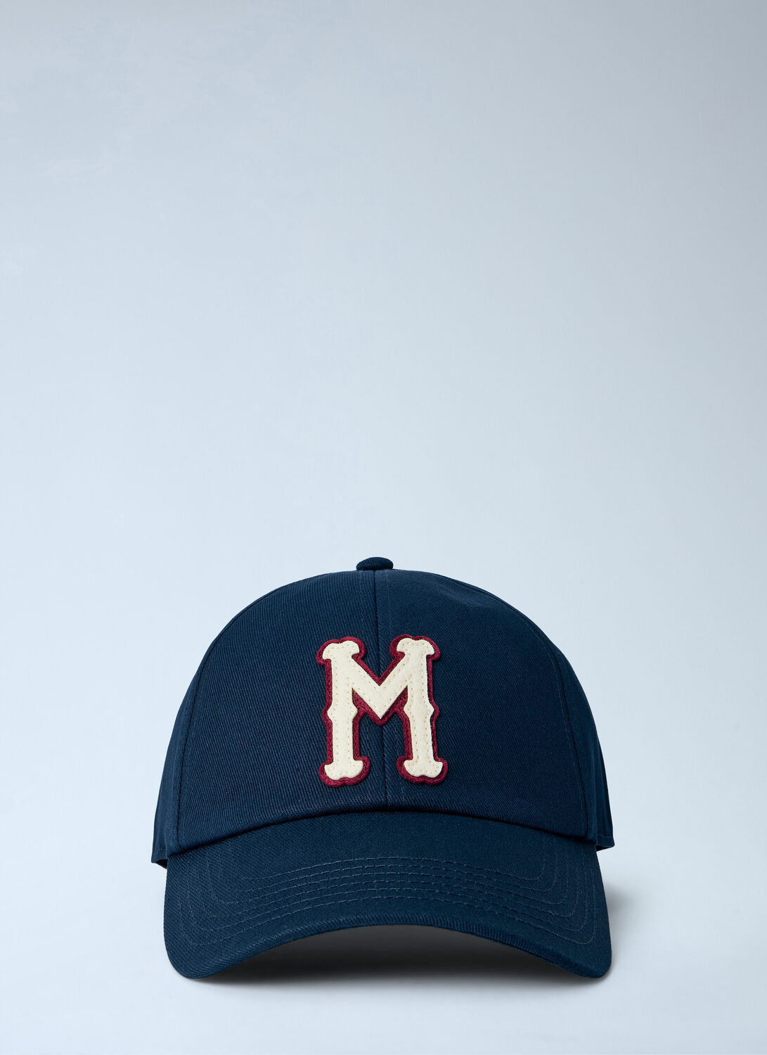 Moncler Embroidered Logo Cap In Blue