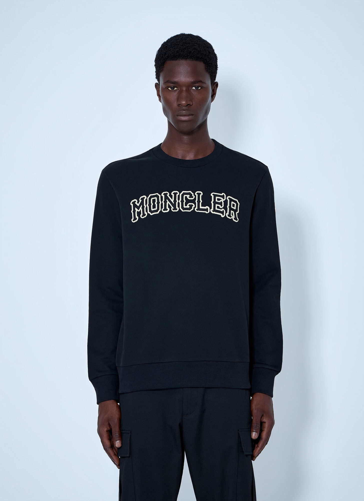 Moncler Men's Black Logo Motif Sweatshirt - Man Sweatshirts L