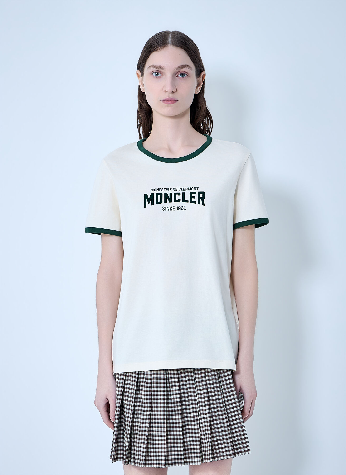 Moncler Women's White Logo Print Cotton T-Shirt - Woman T-Shirts M