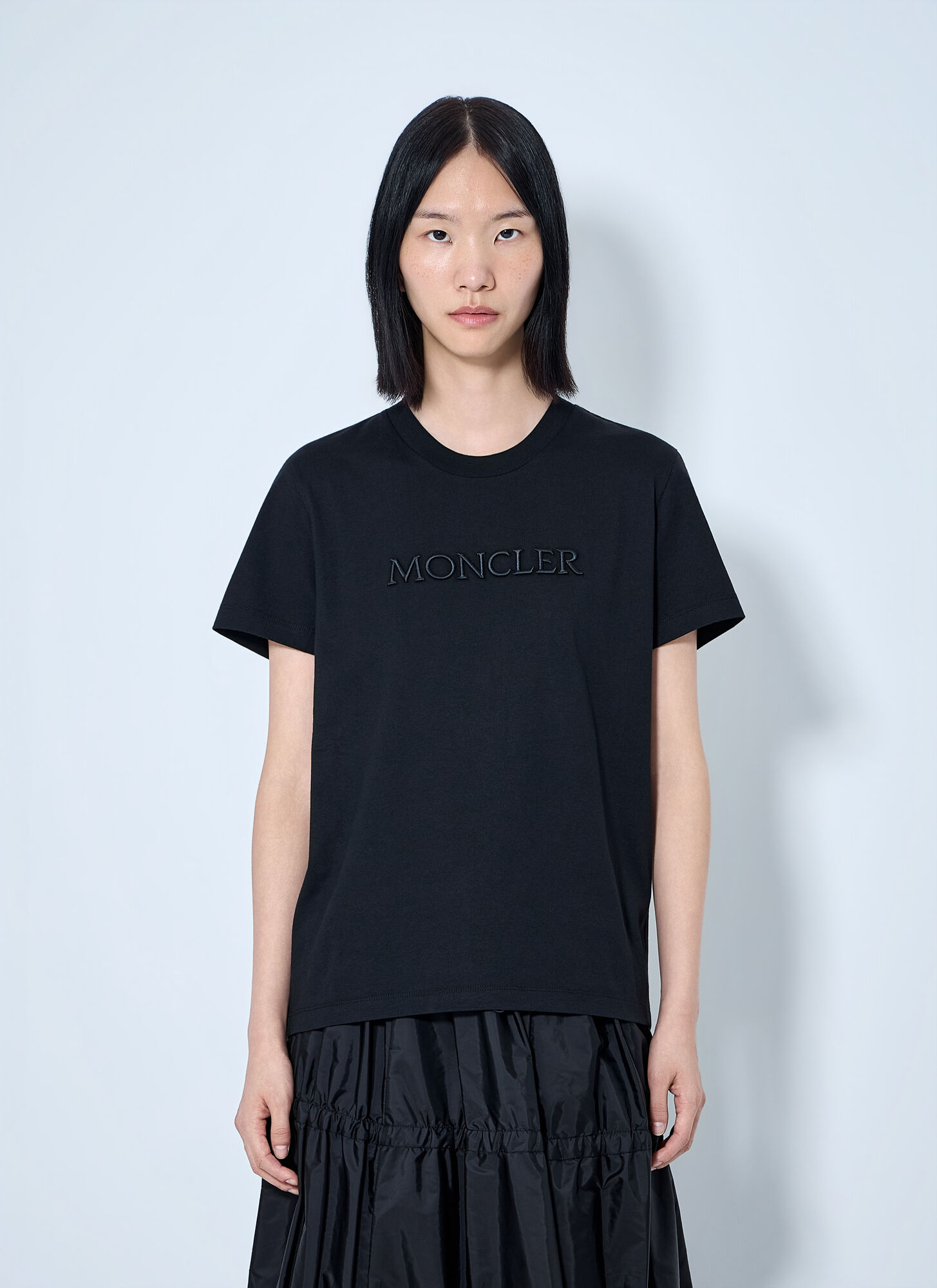 Moncler Women's Black Logo Embroidered T-Shirt - Woman T-Shirts M