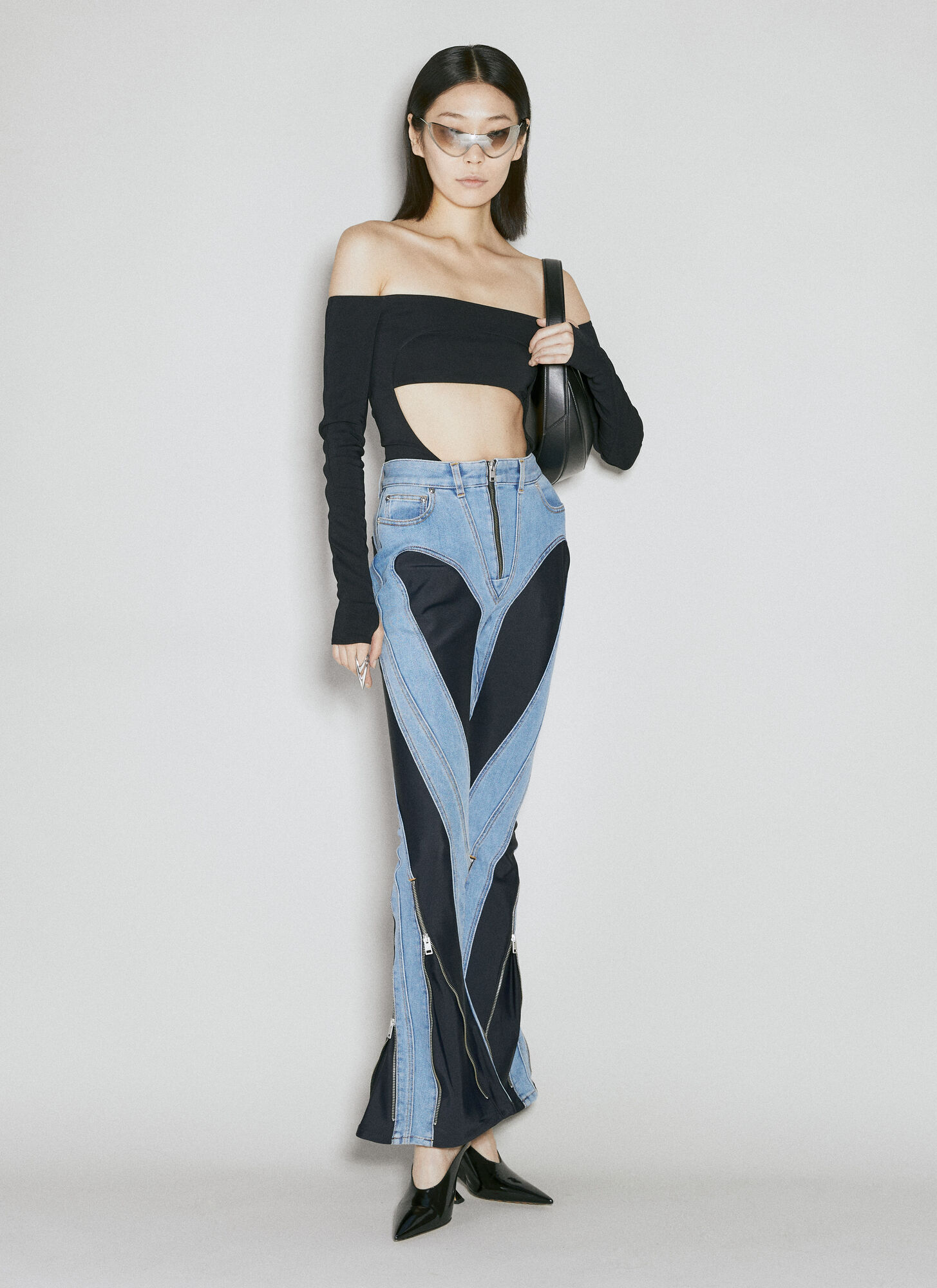 Mugler Off-shoulder Cut-out Bodysuit In Black