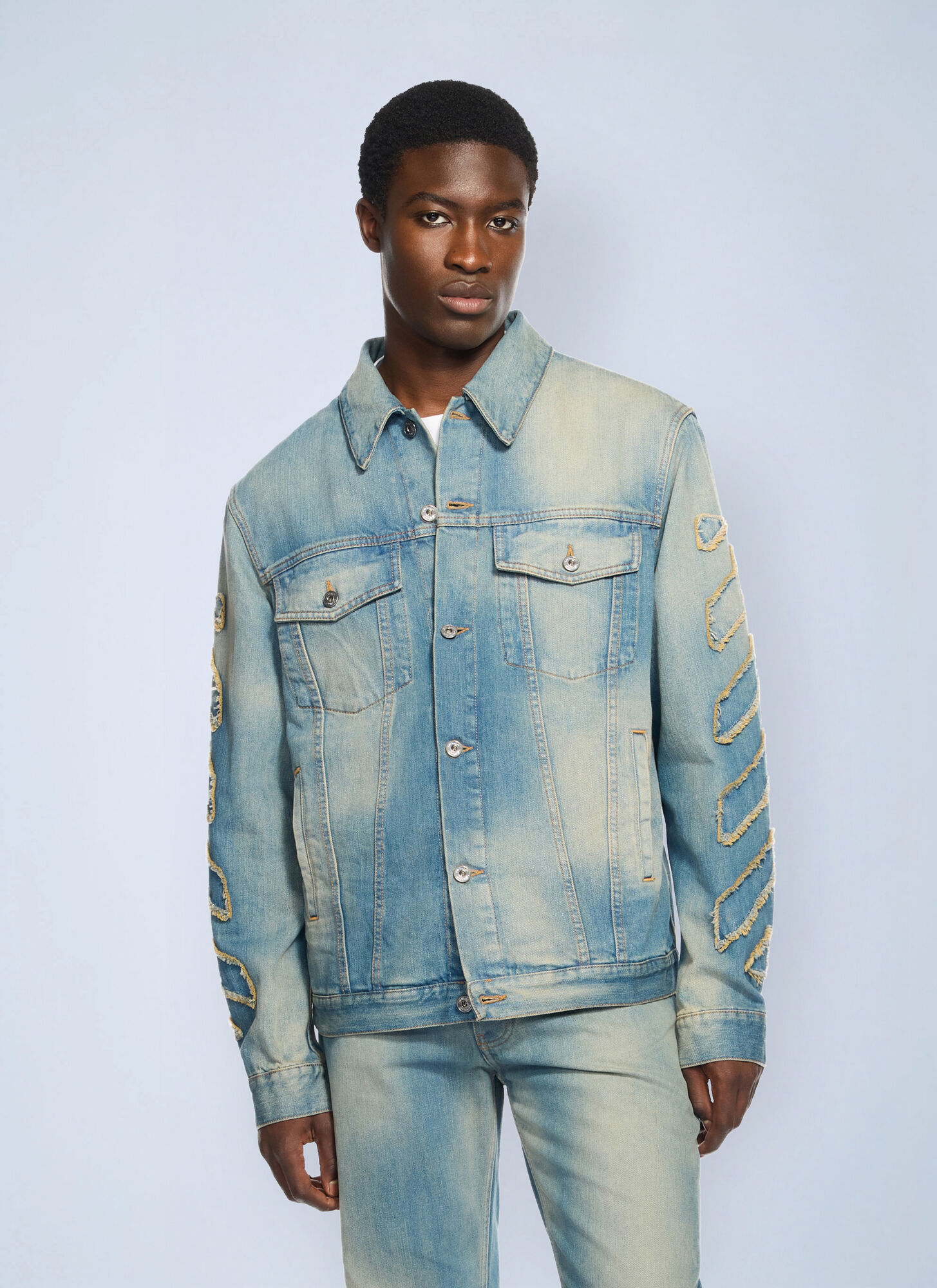 Off-White Off-White Diagonal Raw Patch Denim Jacket - Man Jackets Blue M　オフホワイト ダイアゴナル ロー パッチ デニム ジャケット - メンズ ジャケット ブルー M