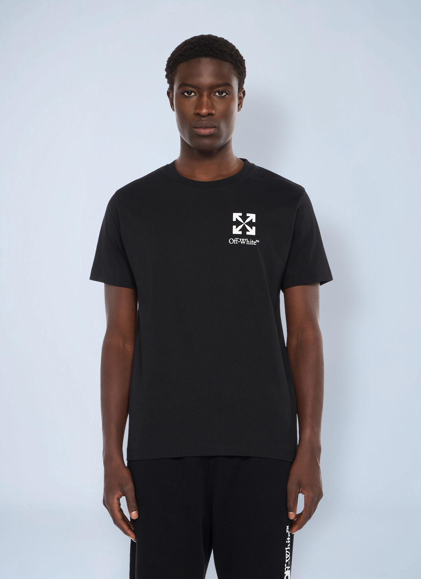 Off-White Men's Black Small Arrow Slim Logo T-Shirt - Man T-Shirts M