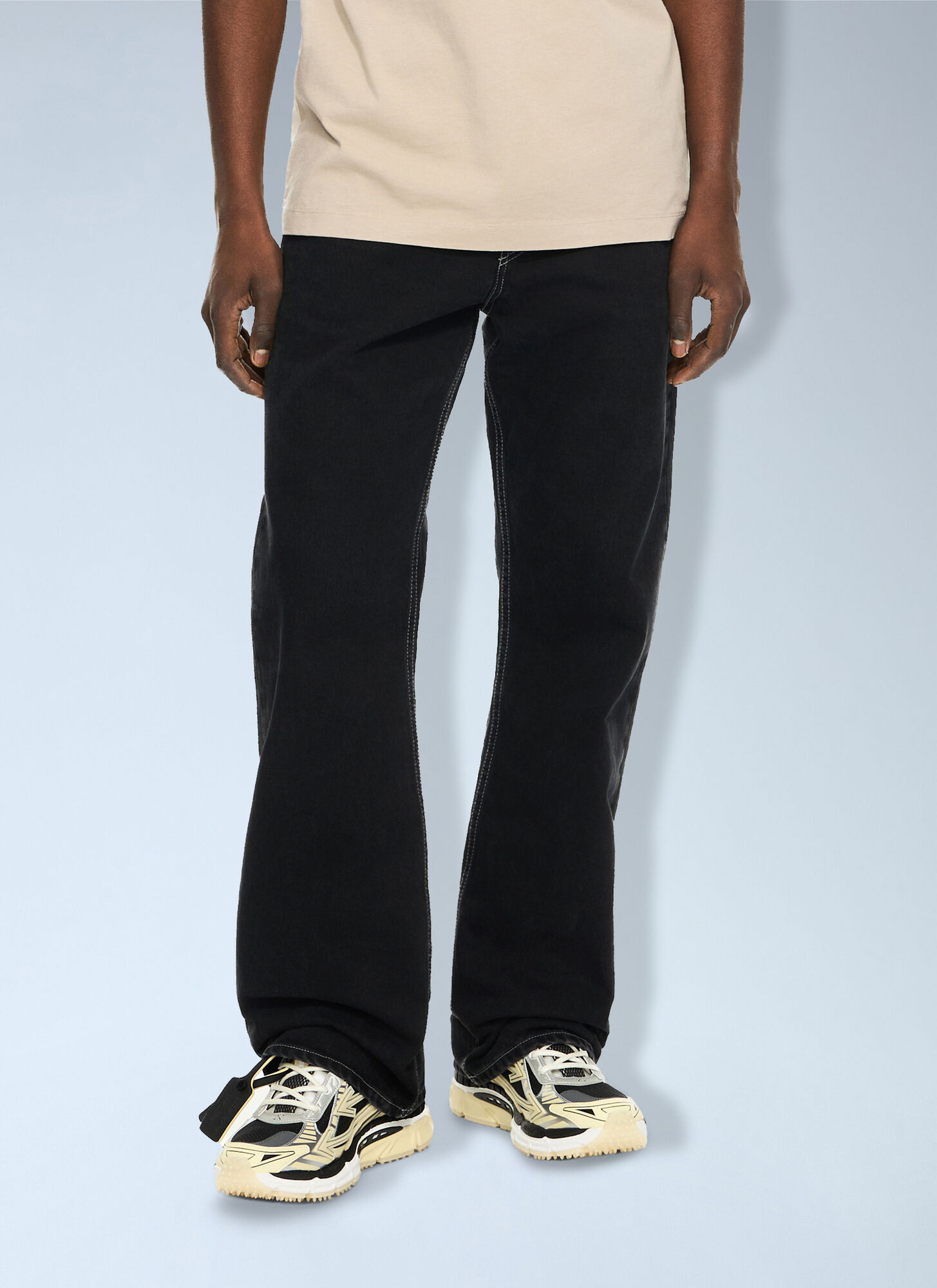 Off-White Half Arrow Slim Relaxed Jeans - Man Jeans Black 36