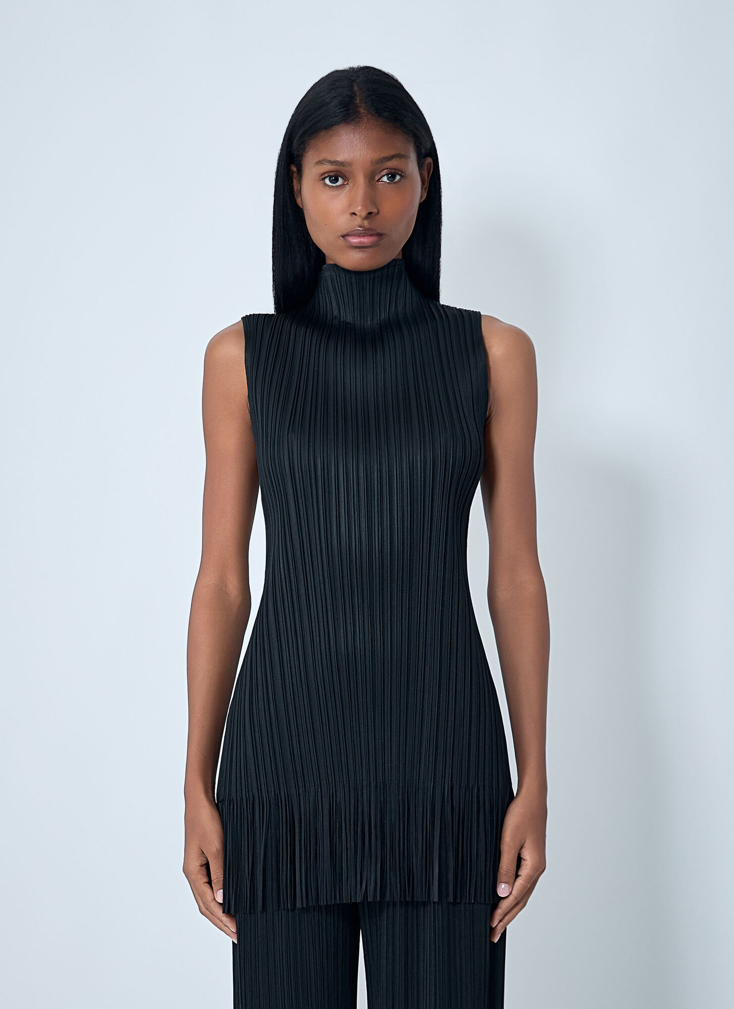 Issey Miyake Pleated Wave Tunic Top In Black
