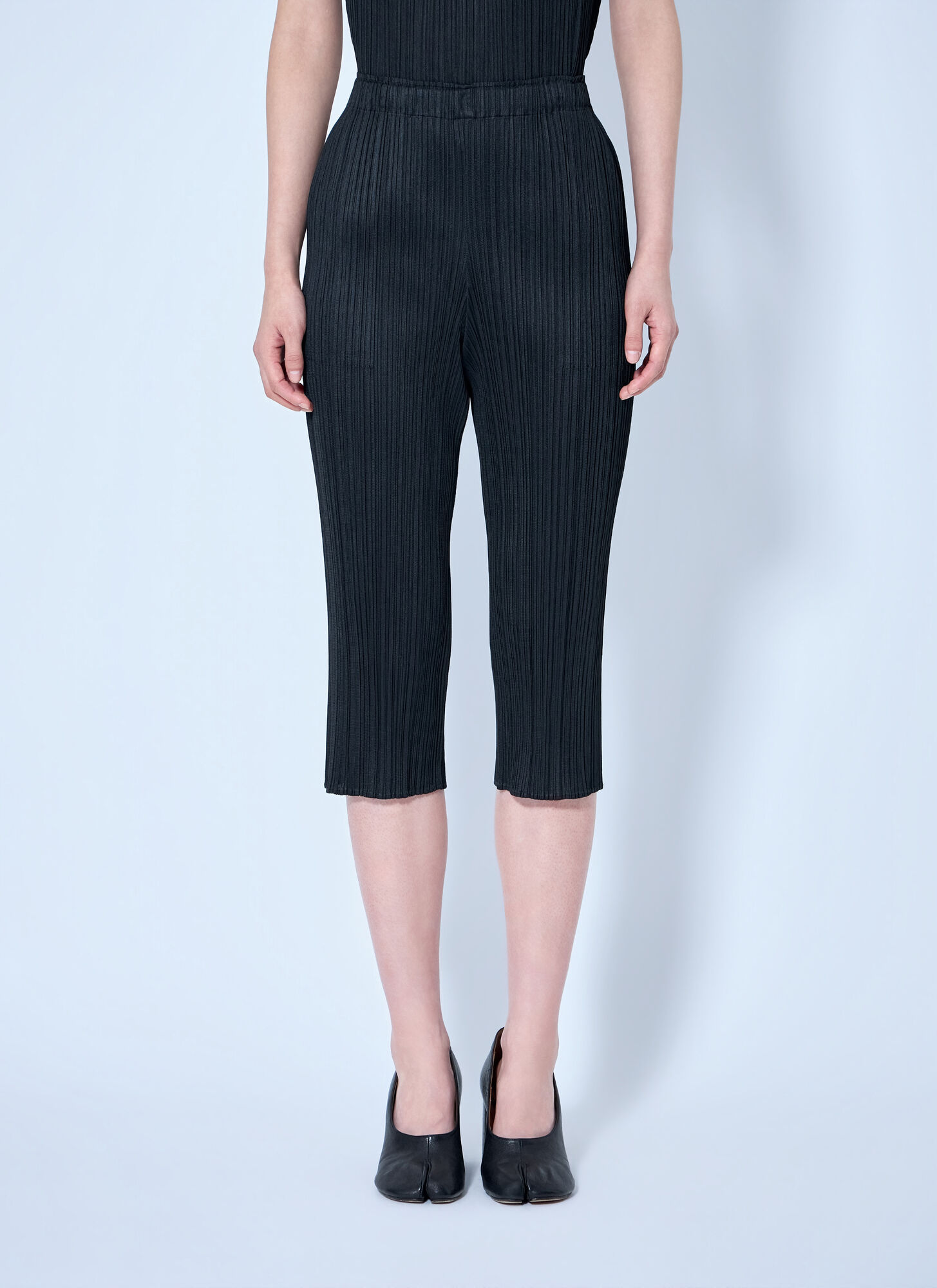 Pleats Please Issey Miyake Women's Black Pleated Cropped Trousers - Woman Pants 3