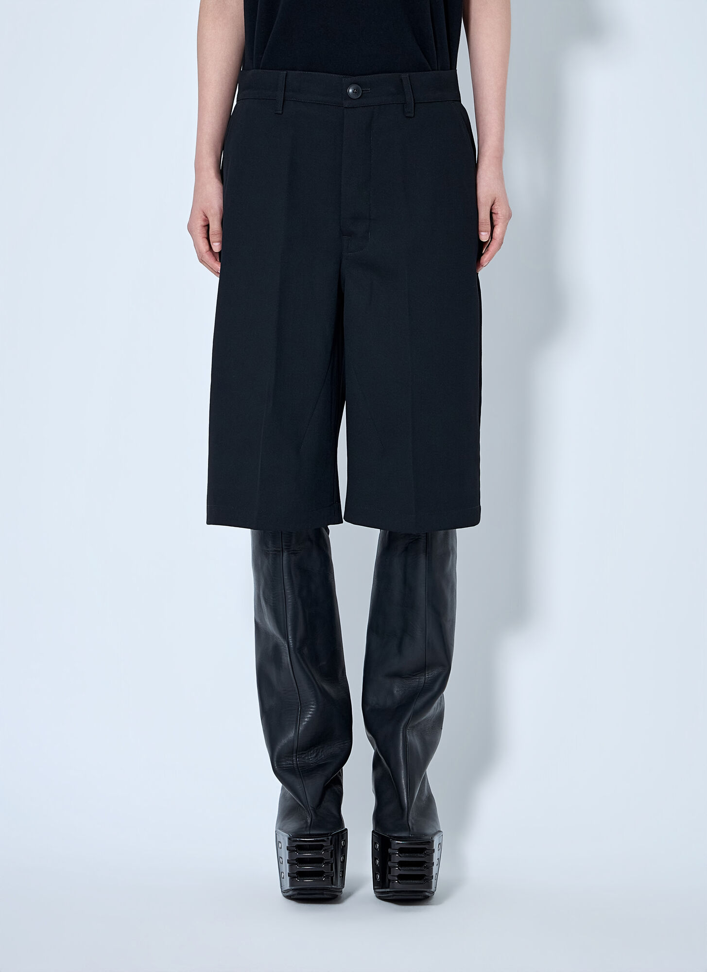 Rick Owens Women's Black Work Shorts - Woman Shorts 29