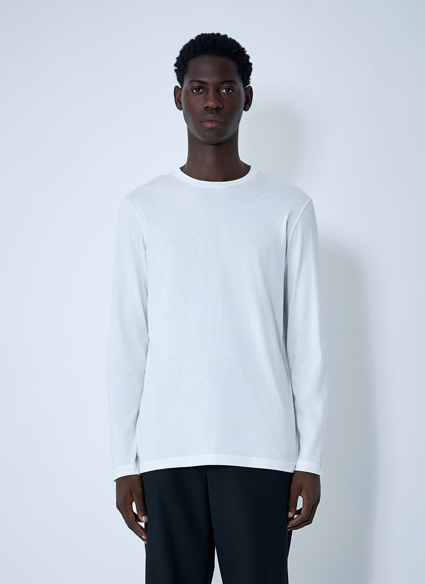 The Row T-shirt With Round Neck And Long Sleeves In White