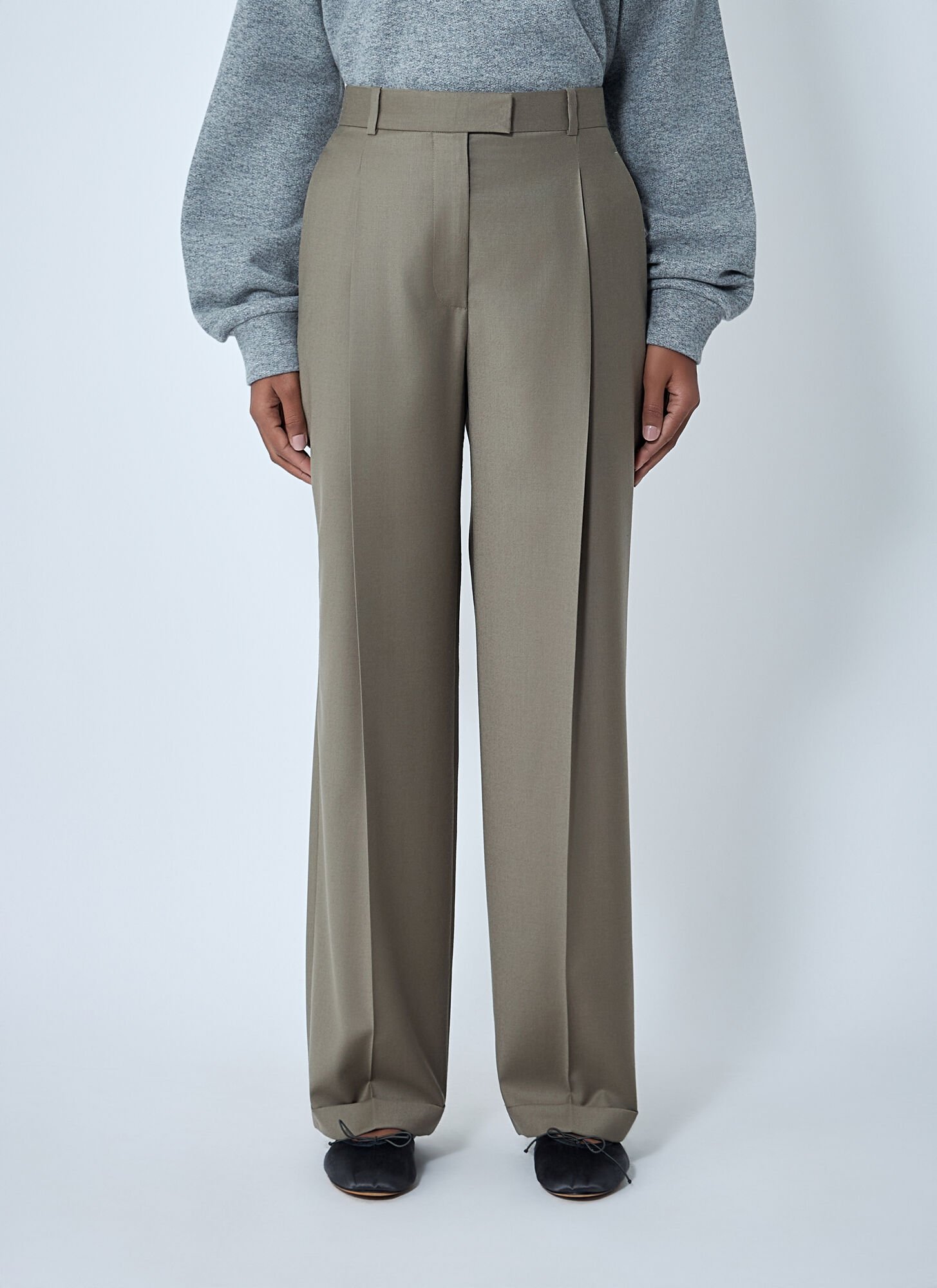 The Row Sorina Pants In Gray