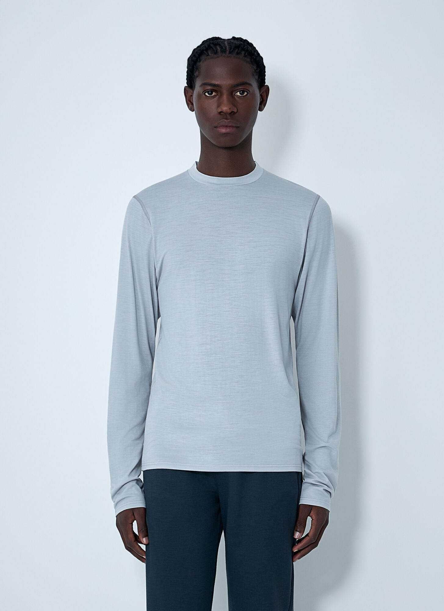 Rier Men's Grey Long Sleeve Crewneck Top - Man Tops M