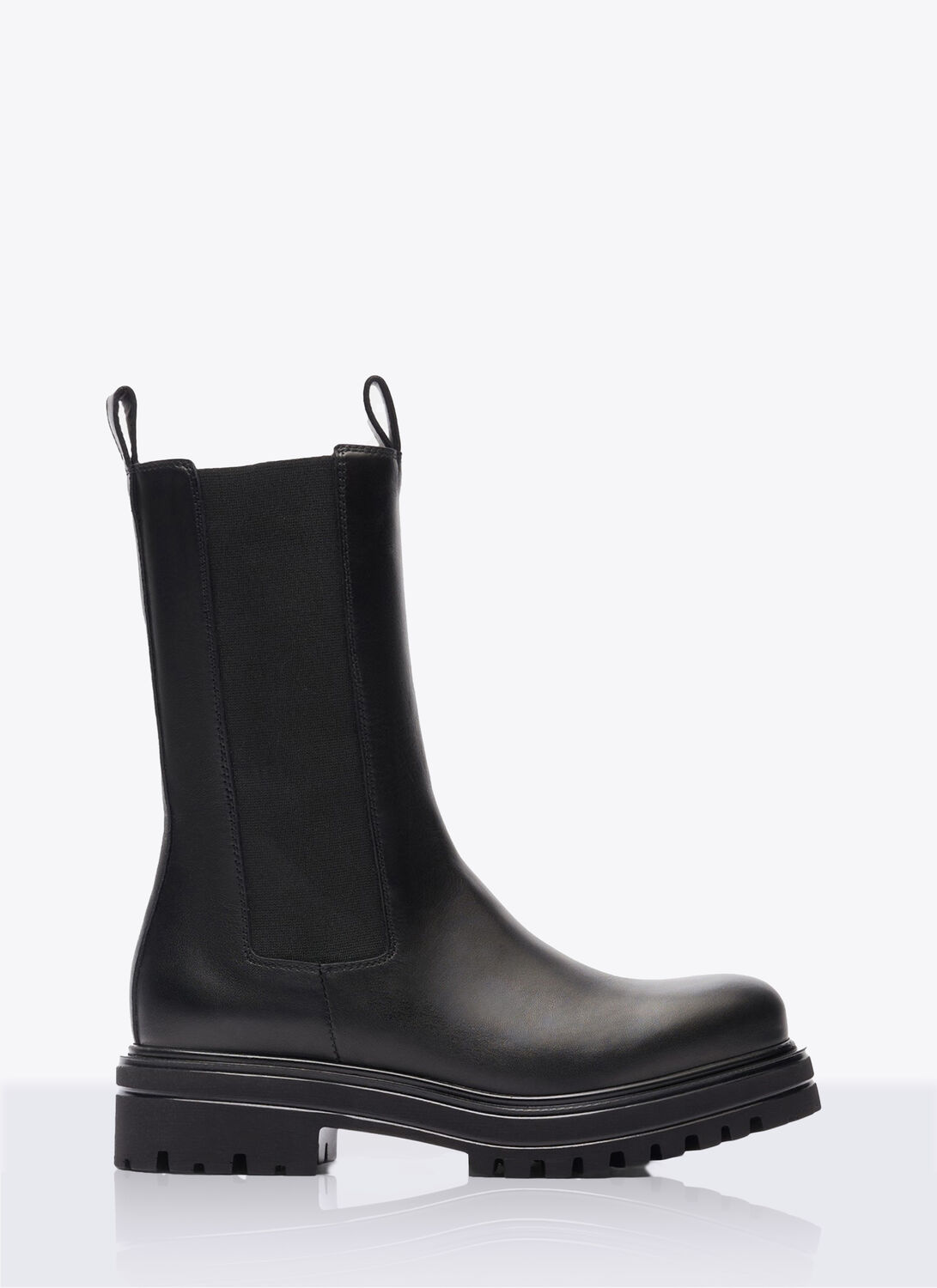 Scarosso Naomi Suede Boots In Black