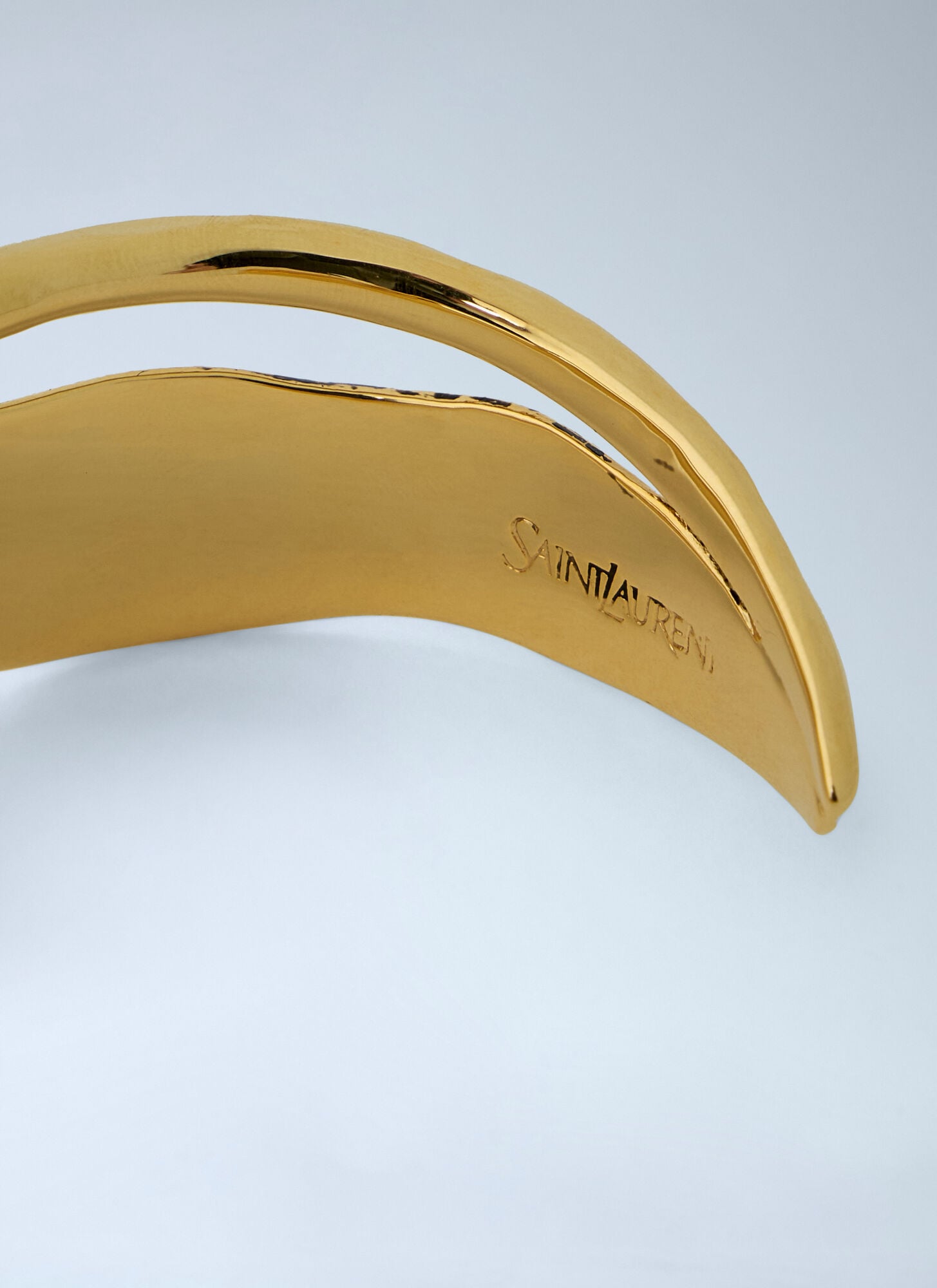  Saint Laurent Saint Laurent Textured Metal Bangle - Frau Schmuck Gold S 