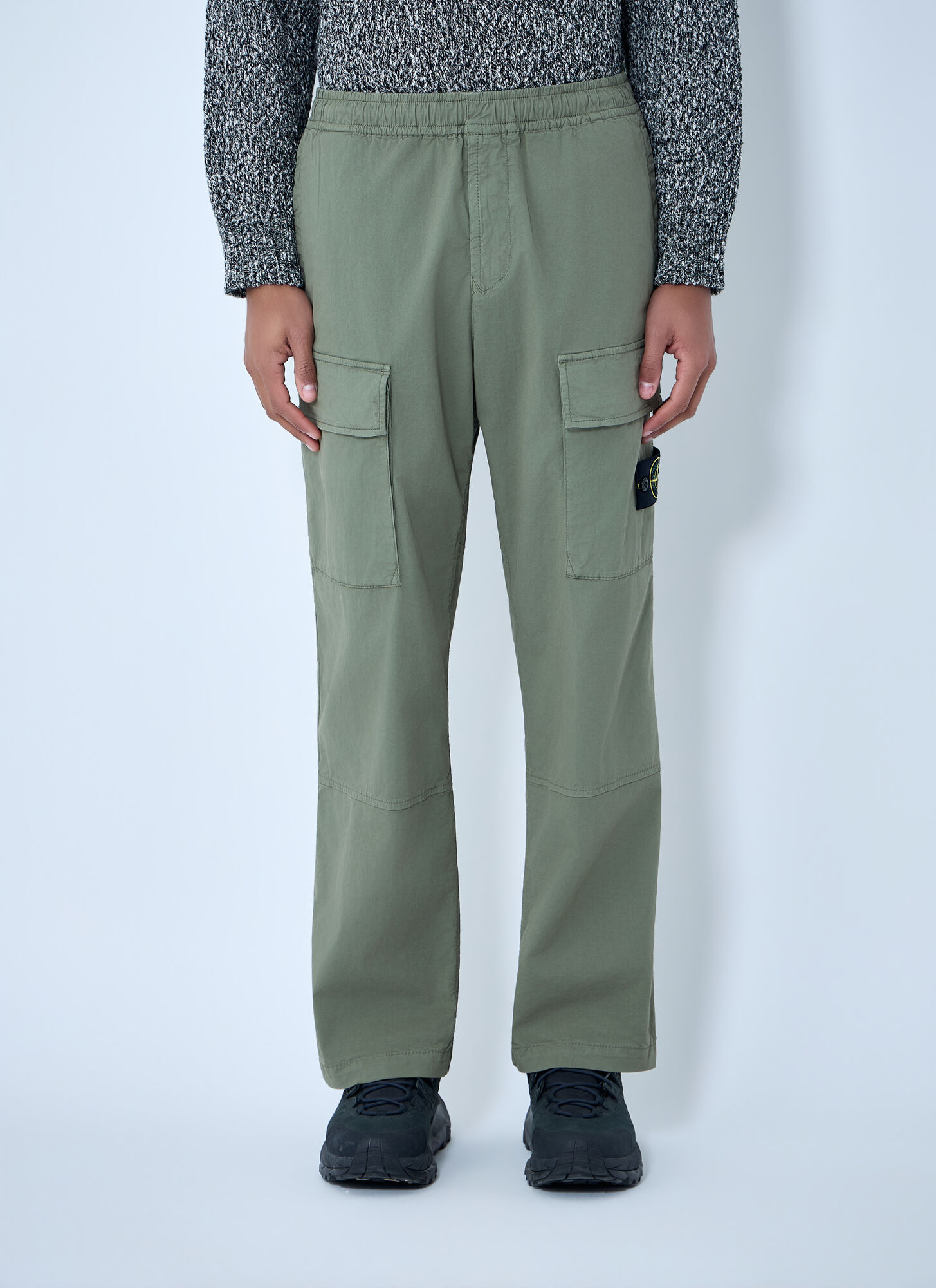Stone Island Men's Green Logo Patch Pants - Man Pants 32