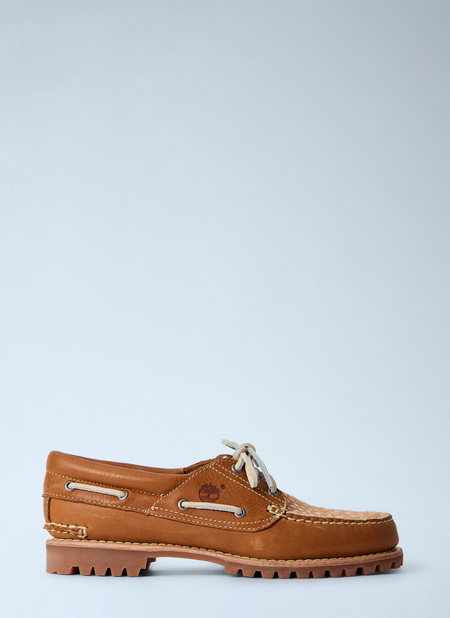 Timberland Authentic 3-Eye Lug Handsewn Boat Shoe, Brown, Size 6, Women - Image 4
