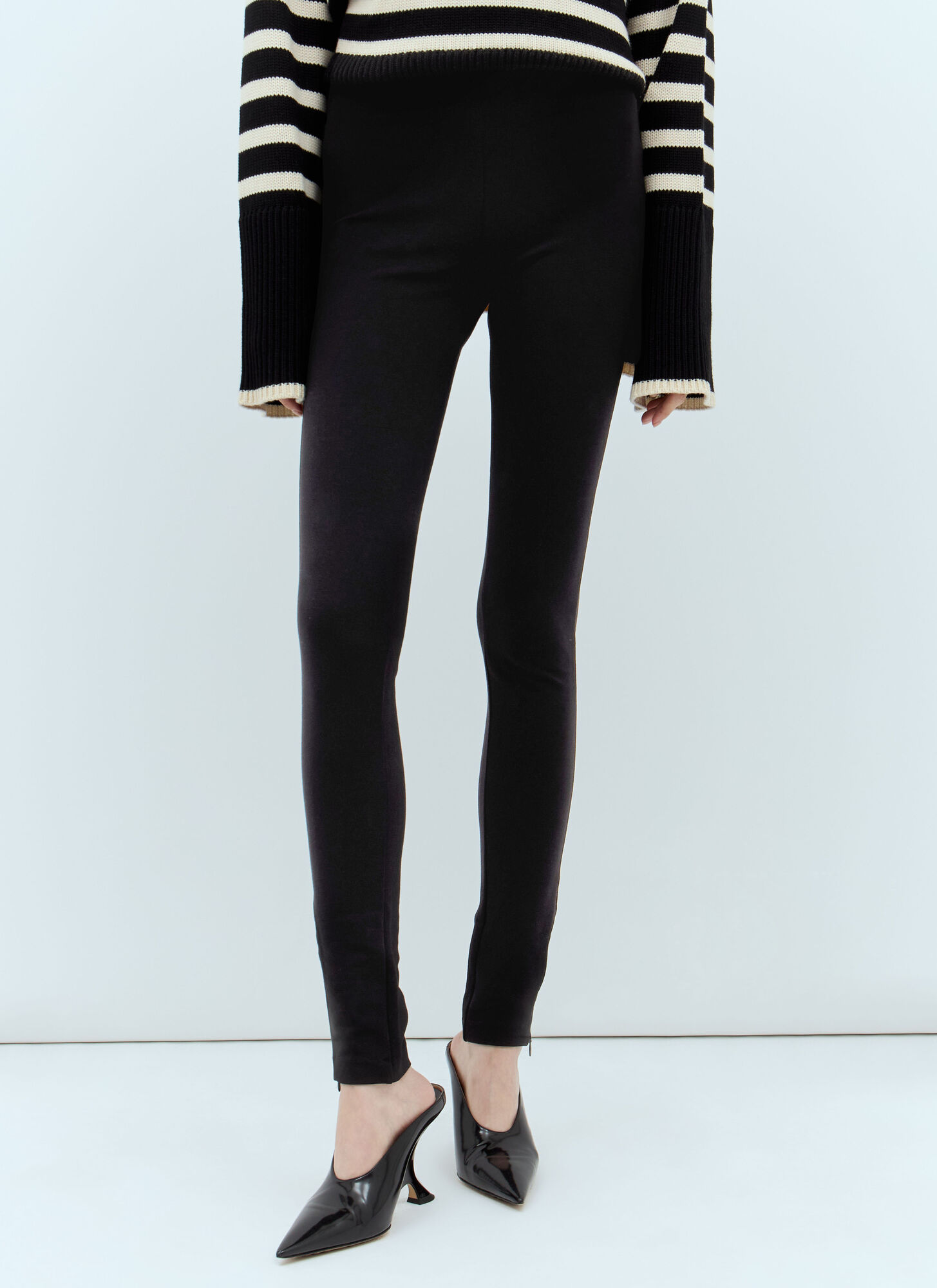 Toteme Women's Black Zip Cuff Leggings - Woman Leggings M