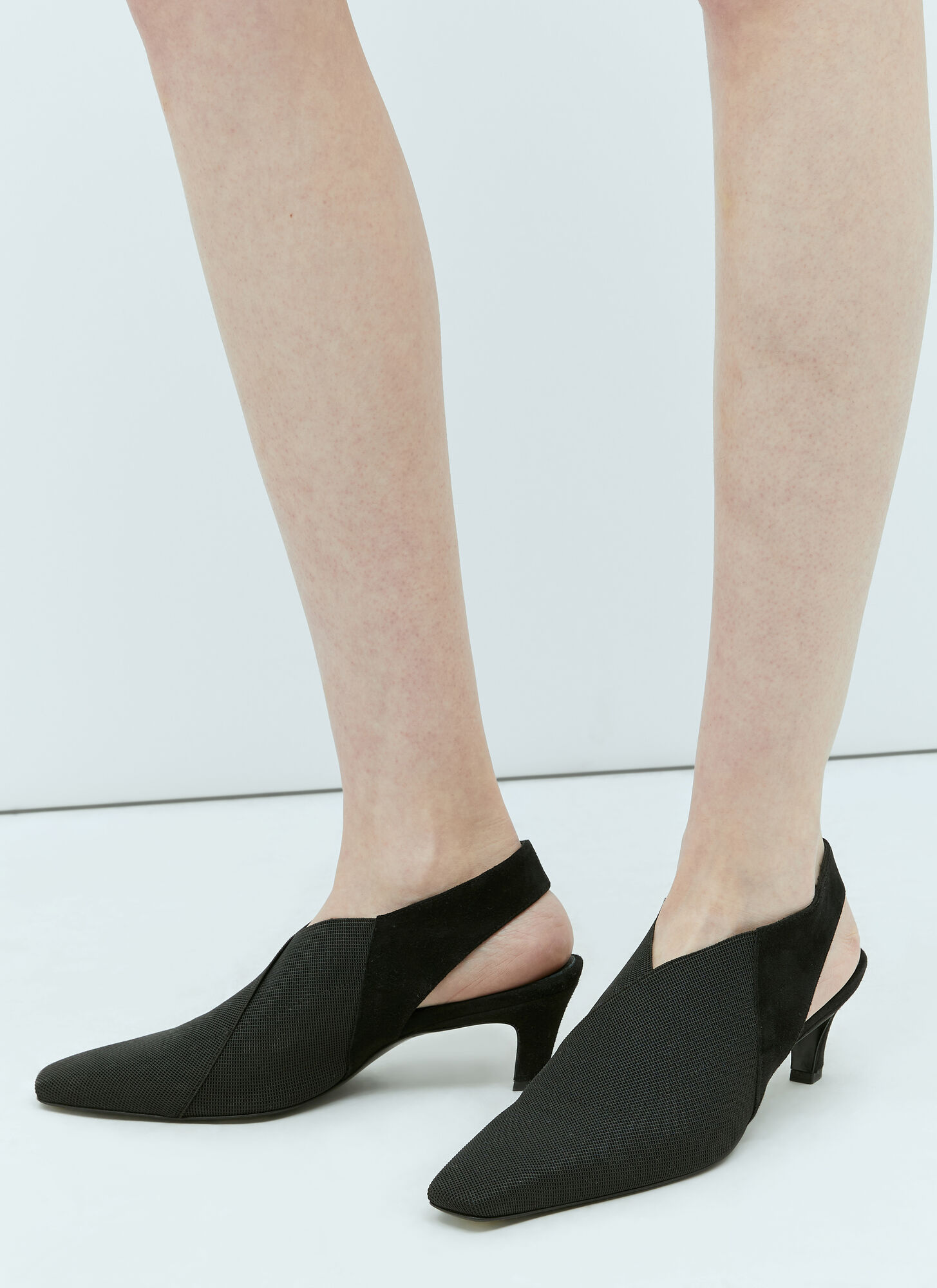 Toteme TOTEME Mid Heel Elastic Slingback Pumps - Woman Heels Black Eu - 41　TOTEME ミッドヒール弾性スリングバック パンプス - 女性ヒール ブラック Eu - 41