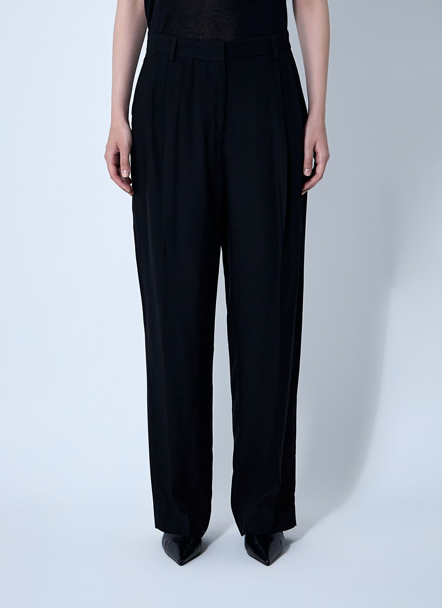 Totême Toteme Women Double-pleat Fluid Pants